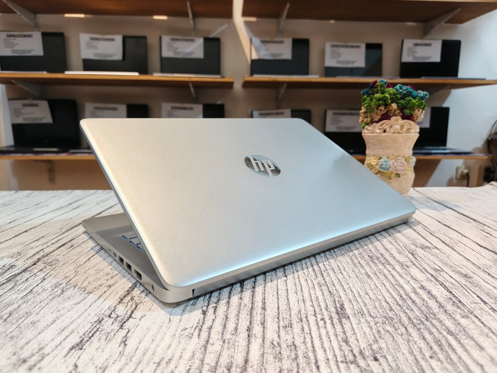 HP 14S-DQ3110TU Intel Celeron N4500 (Ram 8GB / SSD 256GB NVMe) Intel UHD 600 Graphics/ KeyBacklit - Gambar 5