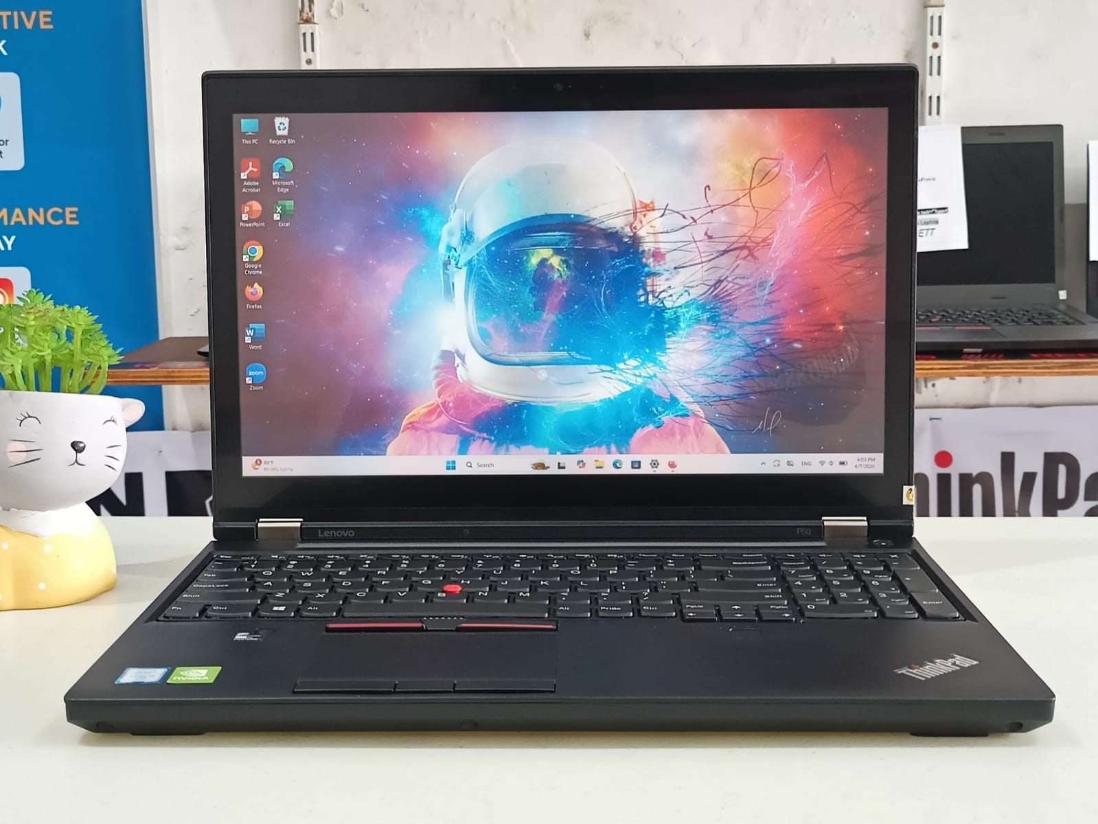 THINKPAD P50 Core i7-6820HQ / 8GB/ Ssd 256GB/ Nvidia Quadro M200M (4GB)/ Touchscreen