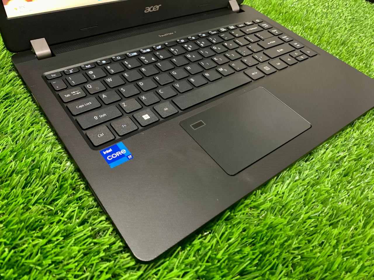 Acer Travelmate P214 Intel Core i7-1165G7/ RAM 8GB/ SSD 512GB/ 14" HD/ Intel Iris Xe Graphics/ Murah - Gambar 3
