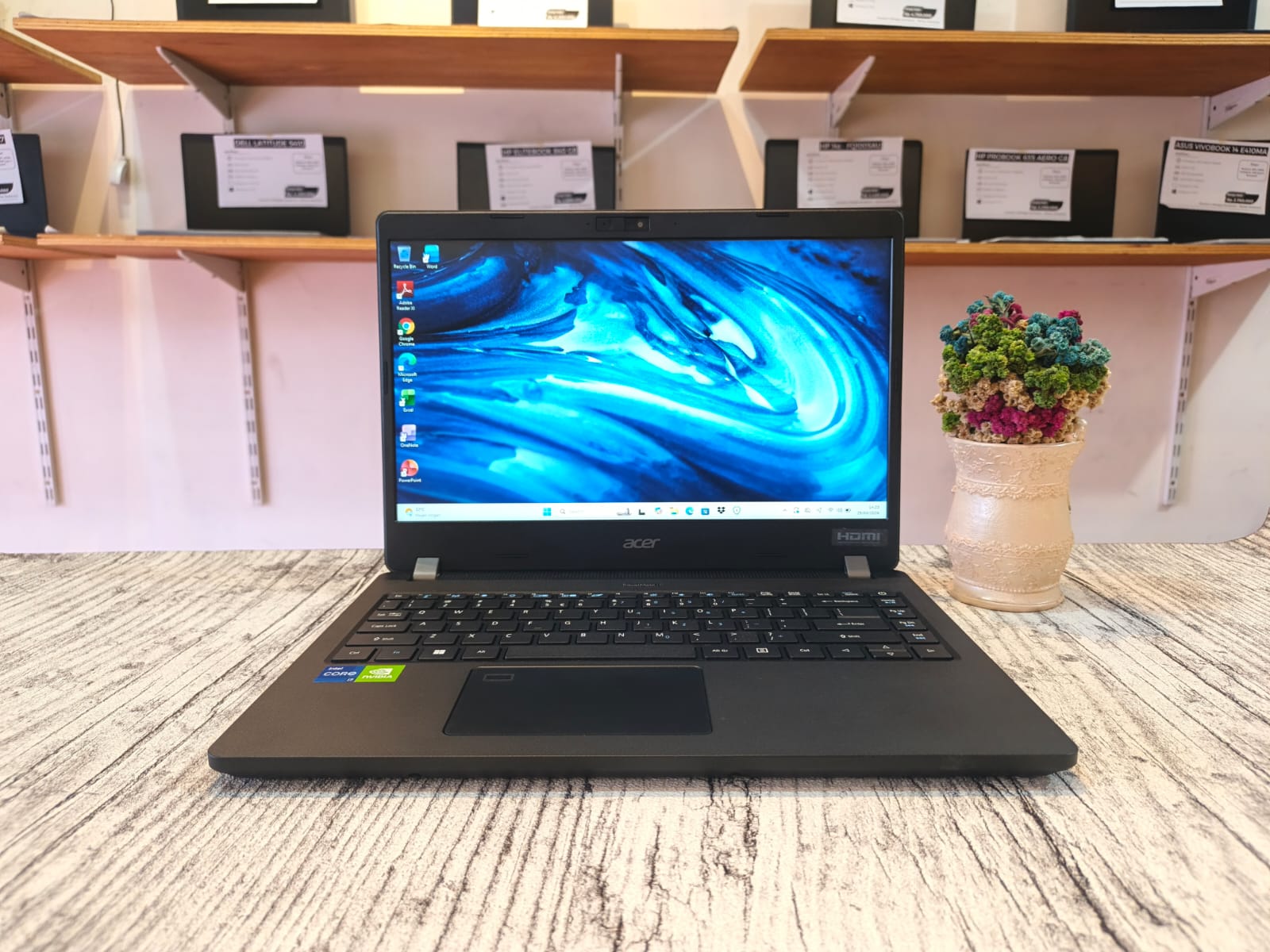 ACER TRAVELMATE P214 Intel Core i7-1165G7 (Ram 16GB / SSD 512GB NVMe) Nvidia MX330 @2GB