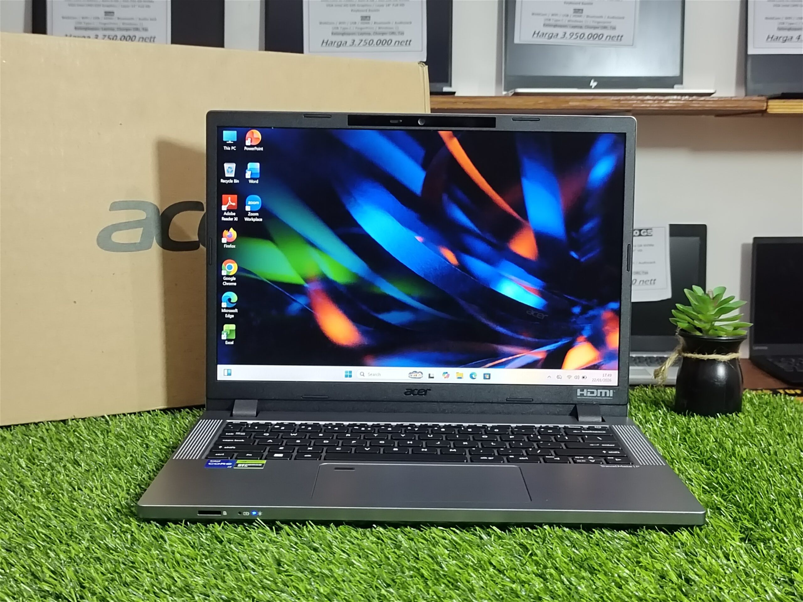 ACER TRAVELMATE P214 Intel Core i7-1355U (RAM 8GB/SSD 512GB NVME) NVIDIA RTX 2050 (4GB) / 14" FHD