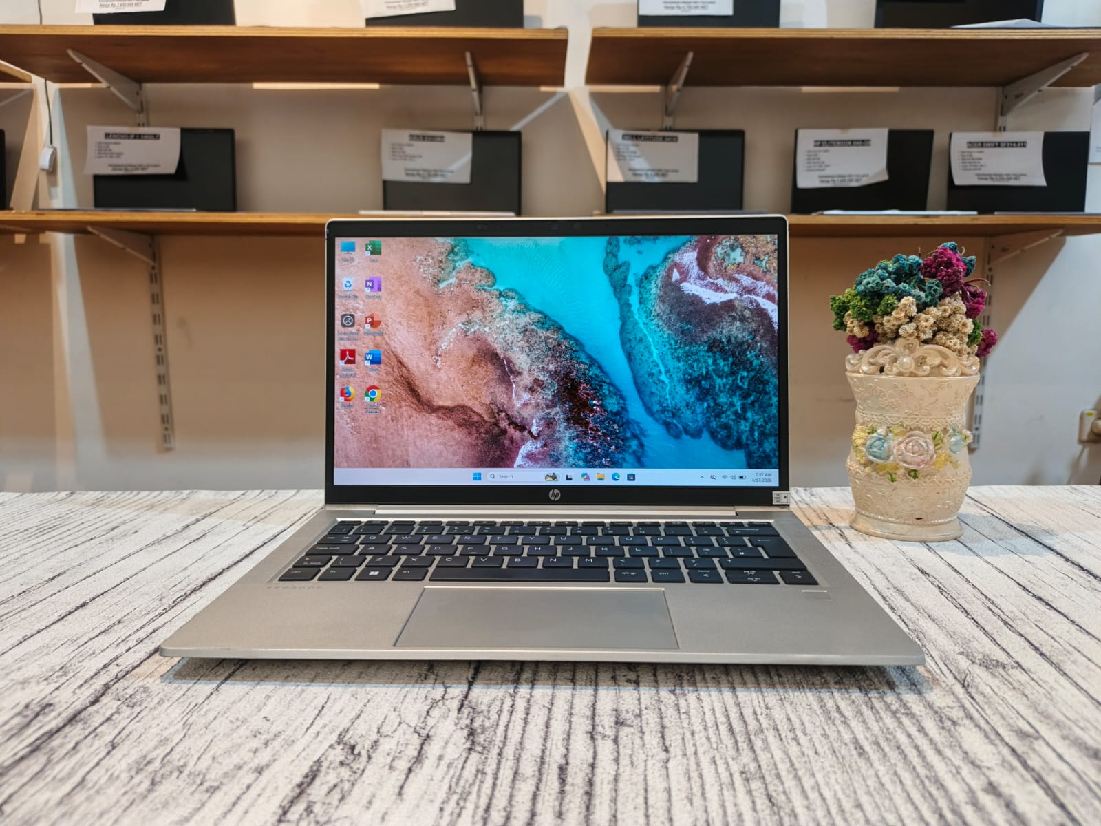 HP PROBOOK 635 AERO G7 AMD Ryzen 5-4500U (Ram 8GB / SSD 256GB NVMe) Radeon Graphics/ KeyBacklit