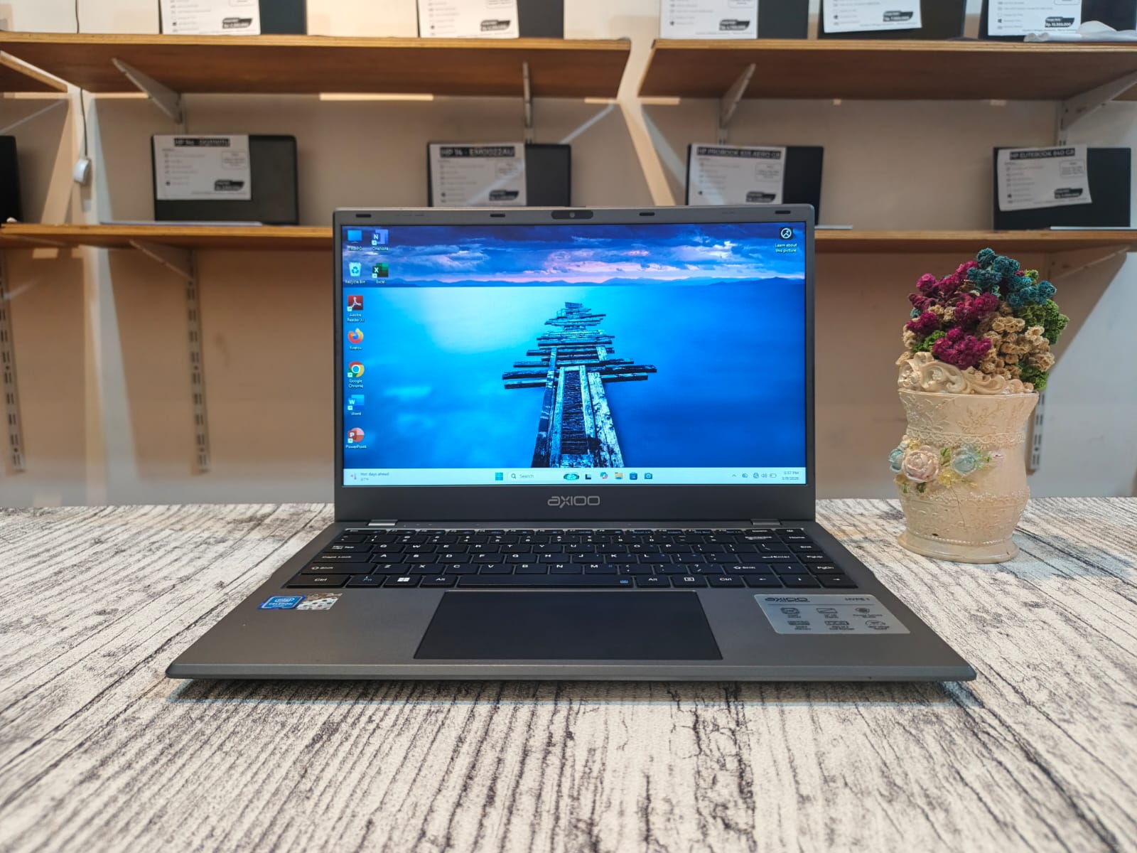 AXIOO MYBOOK HYPE 1 Intel Celeron N4020 (Ram 8GB / SSD 256GB) Intel UHD 600 Graphics