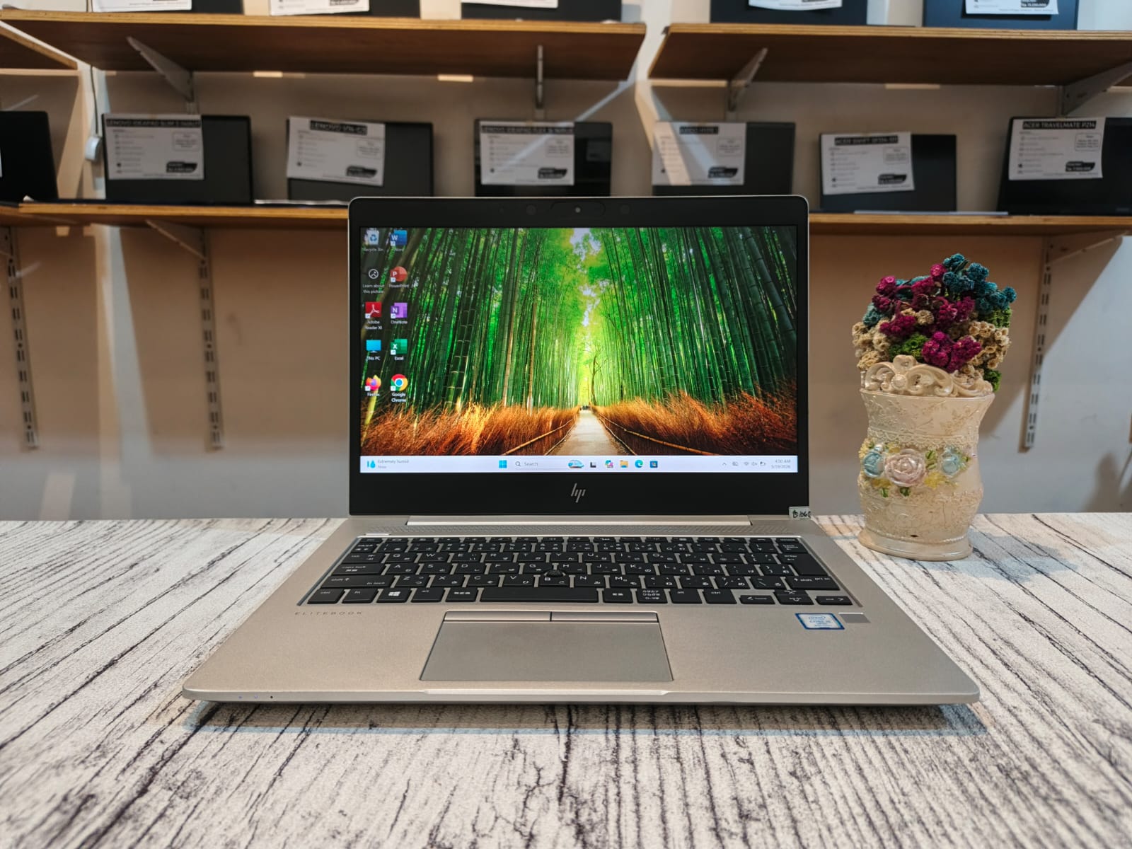 HP ELITEBOOK 830 G6 Intel Core i5-8250U (Ram 8GB / SSD 256GB) Intel UHD 620 Graphics/ KeyBacklit
