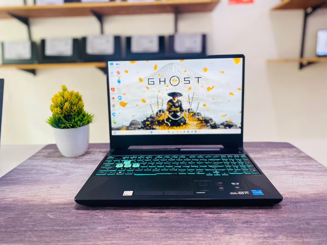 LAPTOP ASUS TUF F15 FX506HC | INTEL CORE I5-11400H ( RAM 8GB / SSD 512GB NVME )