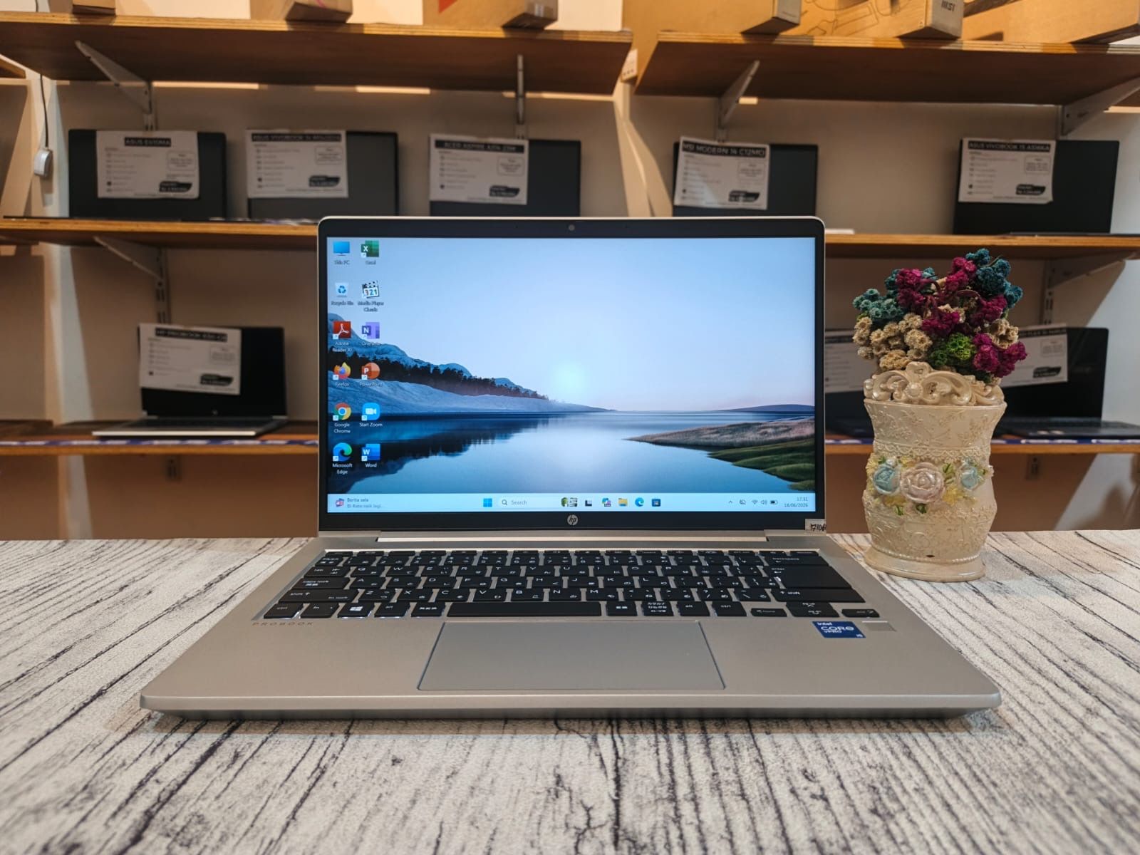 HP PROBOOK 640 G8 Intel Core i5-1145G7 (Ram 16GB / SSD 256GB) Intel Iris Xe Graphics/ KeyBacklit