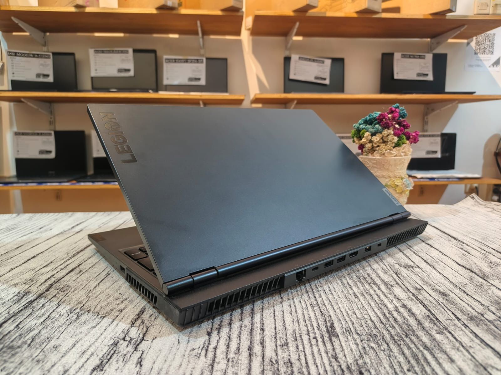 LENOVO LEGION 5 15ARH05 AMD Ryzen 7 4800H (Ram 16GB / SSD 512GB NVMe) Nvidia GTX 1650Ti @4GB/ KeyBacklit - Gambar 4