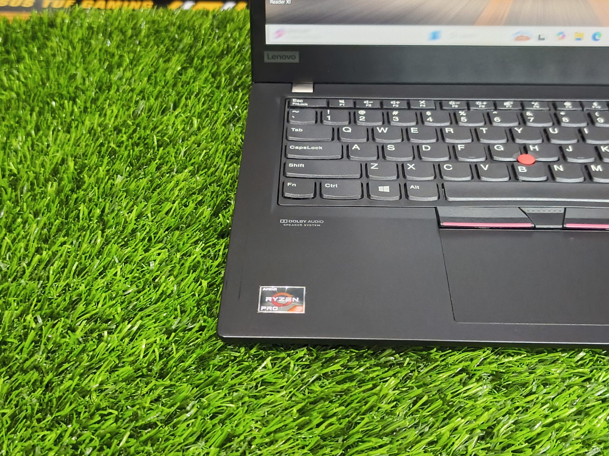 LENOVO THINKAPD X13 AMD Ryzen 5pro 4650U (RAM 32GB/SSD 256GB NVMe) 13,3" FHD - Gambar 2