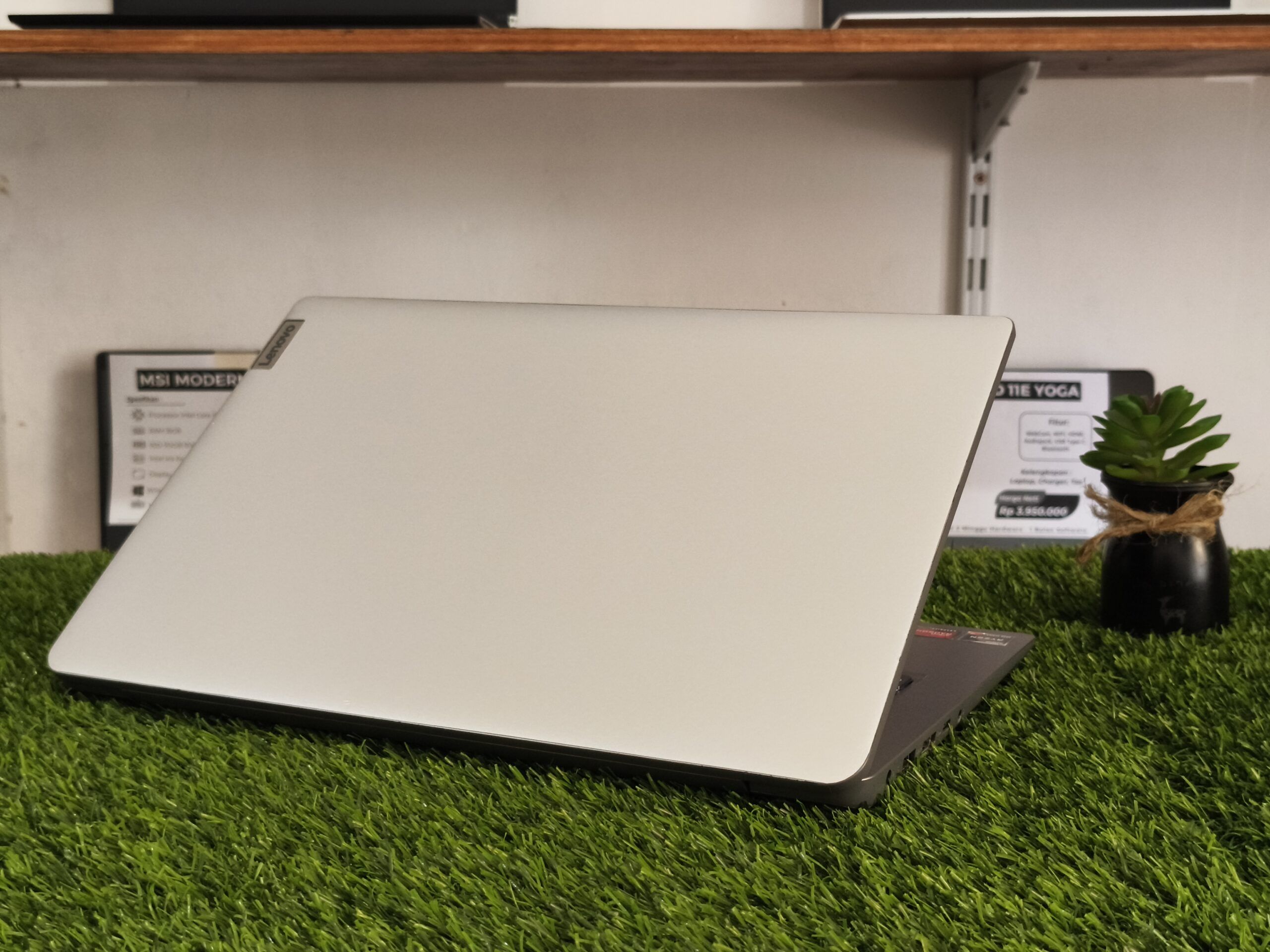 LENOVO IDEAPAD 3 14ABA7 AMD Ryzen 7 5825U (RAM 8GB/SSD 512GB NVMe) KEYBOARD BACKLIT / 14" FHD - Gambar 4