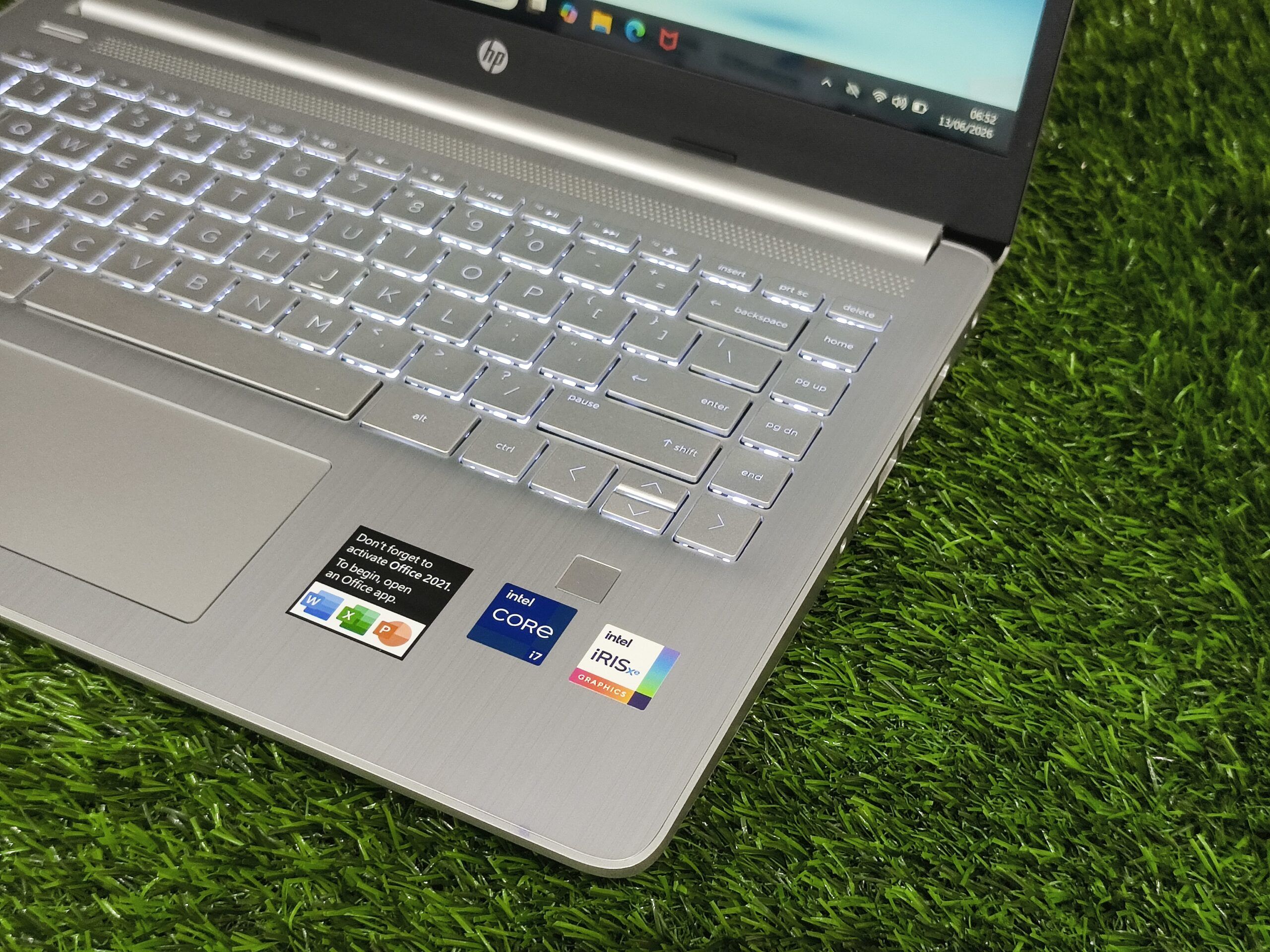 HP 14S DQ5002TU Intel Core i7-1260P (RAM 16GB/SSD 512GB NVMe) KEYBOARD BACKLIT / 14" FHD - Gambar 3