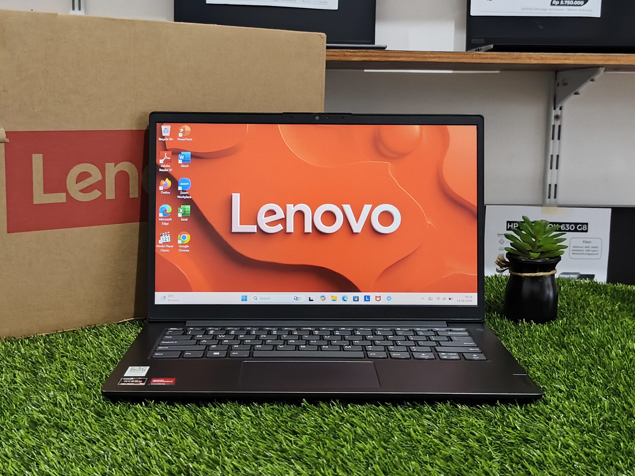 LENOVO V14 G4 ABP AMD Ryzen 5 7420U (RAM 16GB/SSD 512GB NVMe) RADEON GRAPHICS (2GB) / 14" FHD