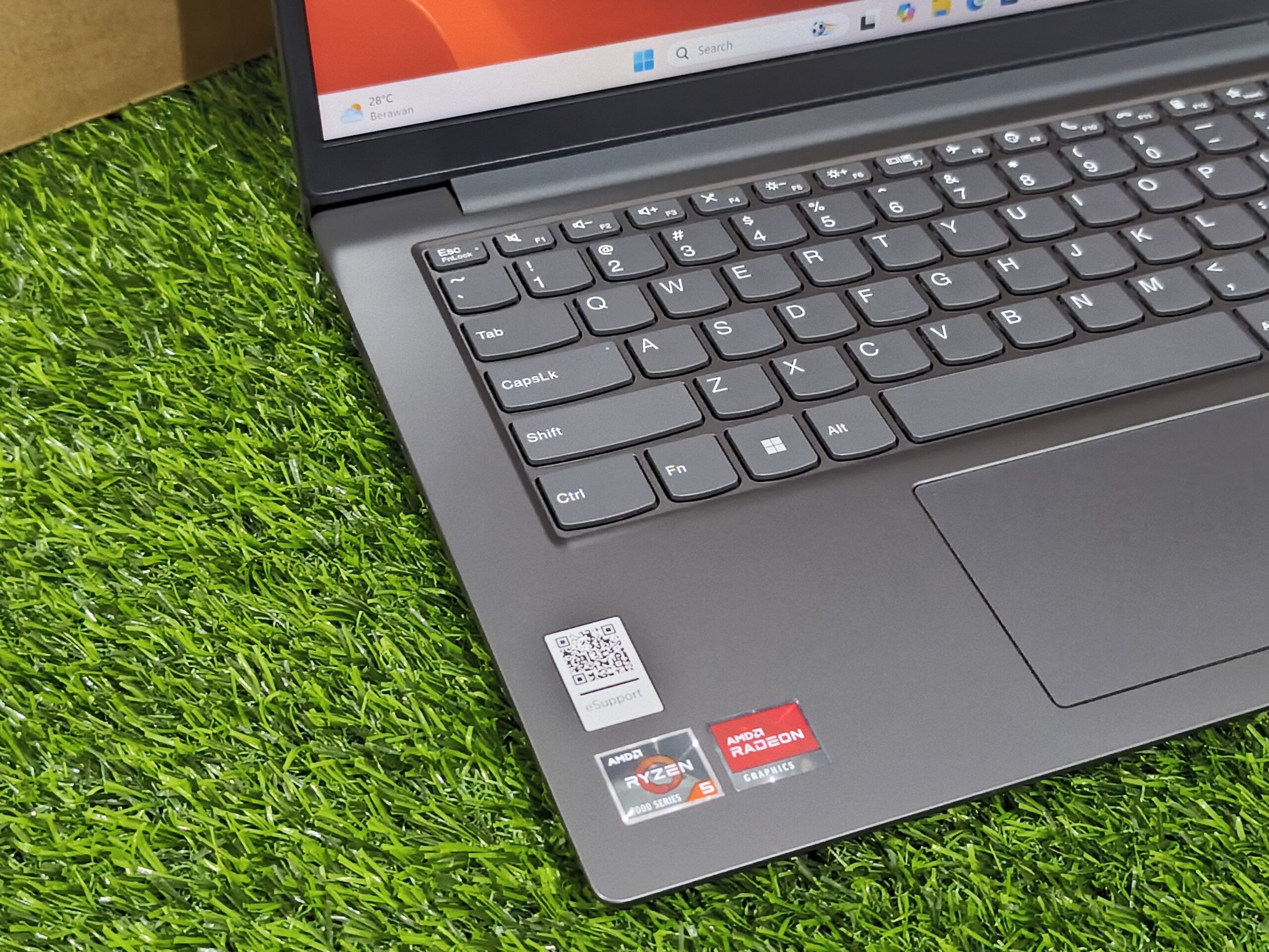 LENOVO V14 G4 ABP AMD Ryzen 5 7420U (RAM 16GB/SSD 512GB NVMe) RADEON GRAPHICS (2GB) / 14" FHD - Gambar 5