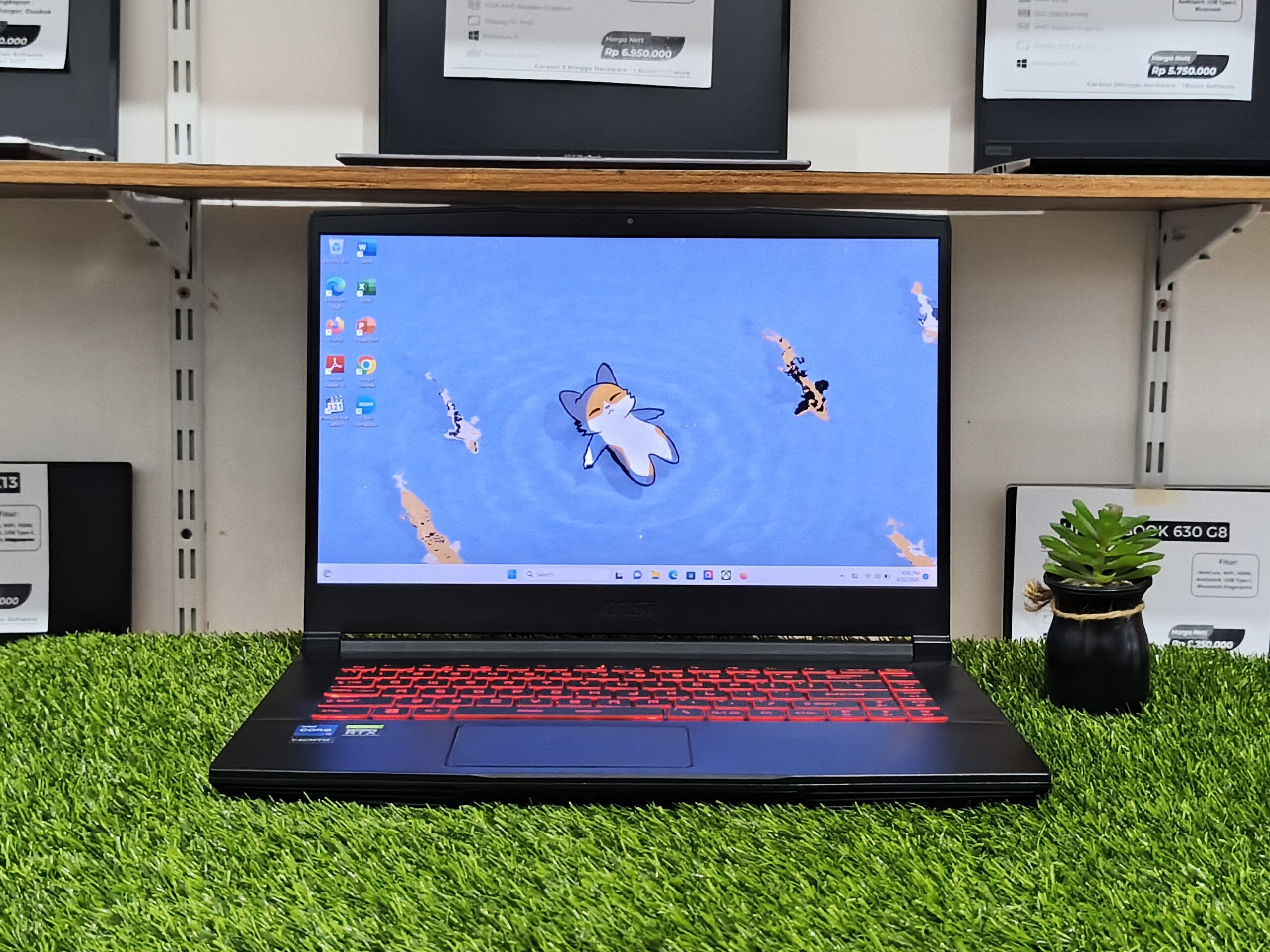 MSI GF63 THIN 11UC Intel Core i7-11800H (RAM 8GB/SSD 512GB NVMe) RTX 3050 (2GB) / 15,6" FHD 144Hz