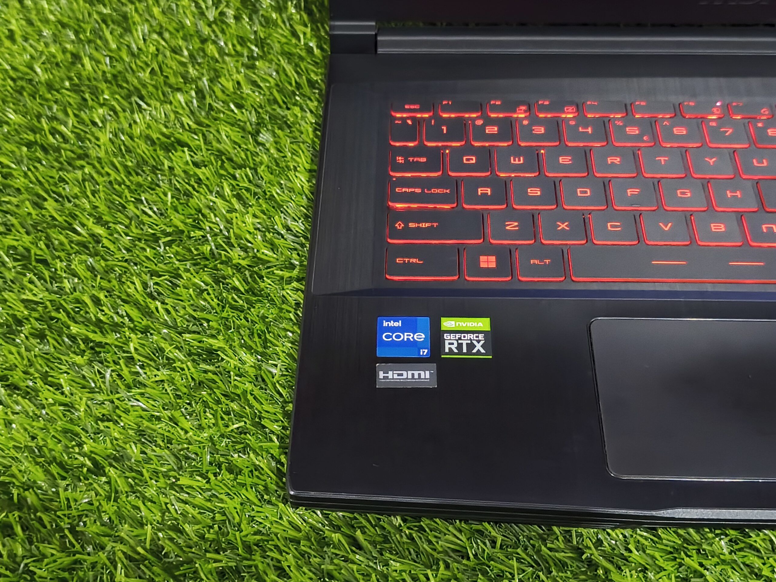 MSI GF63 THIN 11UC Intel Core i7-11800H (RAM 8GB/SSD 512GB NVMe) RTX 3050 (2GB) / 15,6" FHD 144Hz - Gambar 2