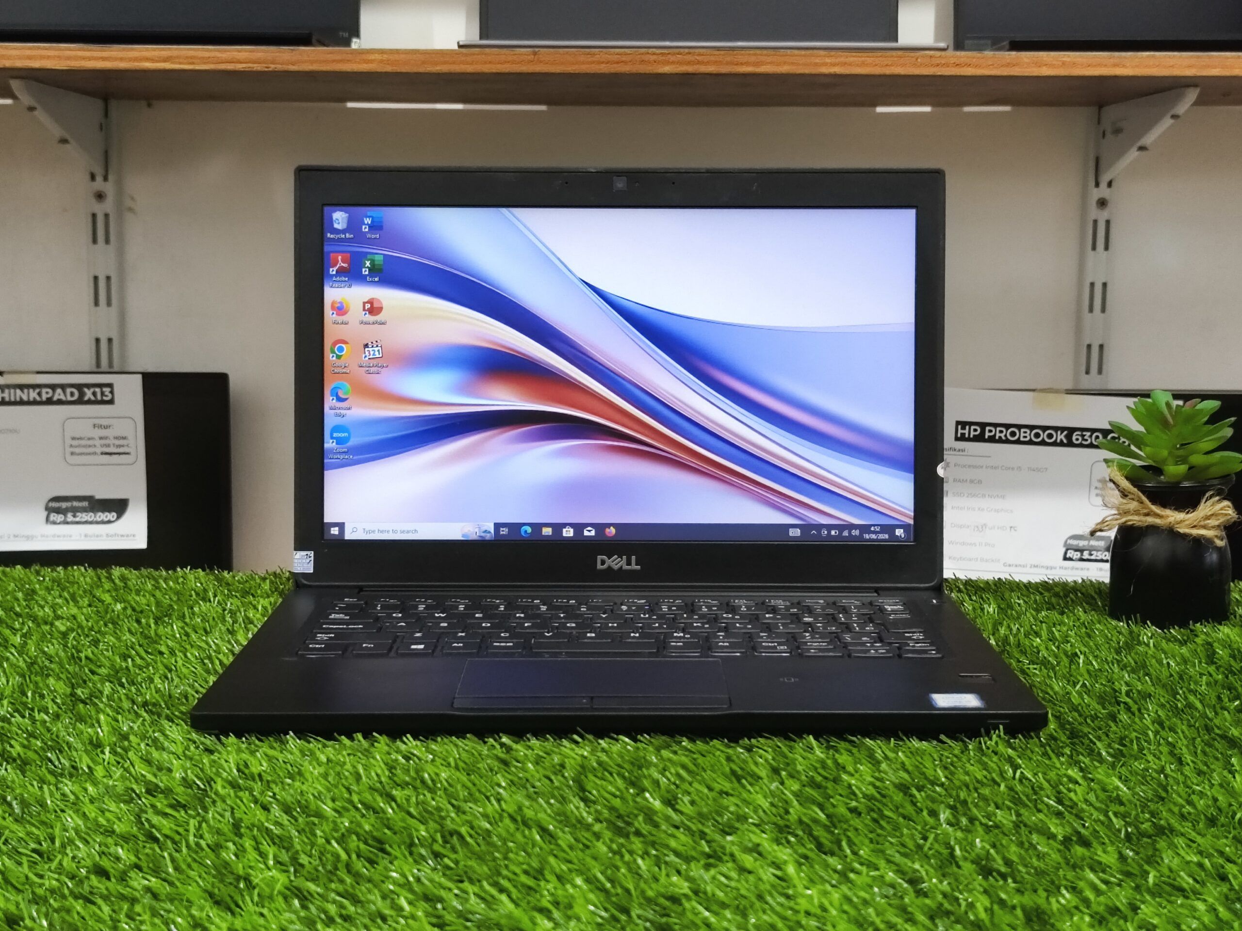 DELL LATITUDE 7290 Intel Core i5-8250U (RAM 8GB/SSD 256GB NVMe) 12,5" HD