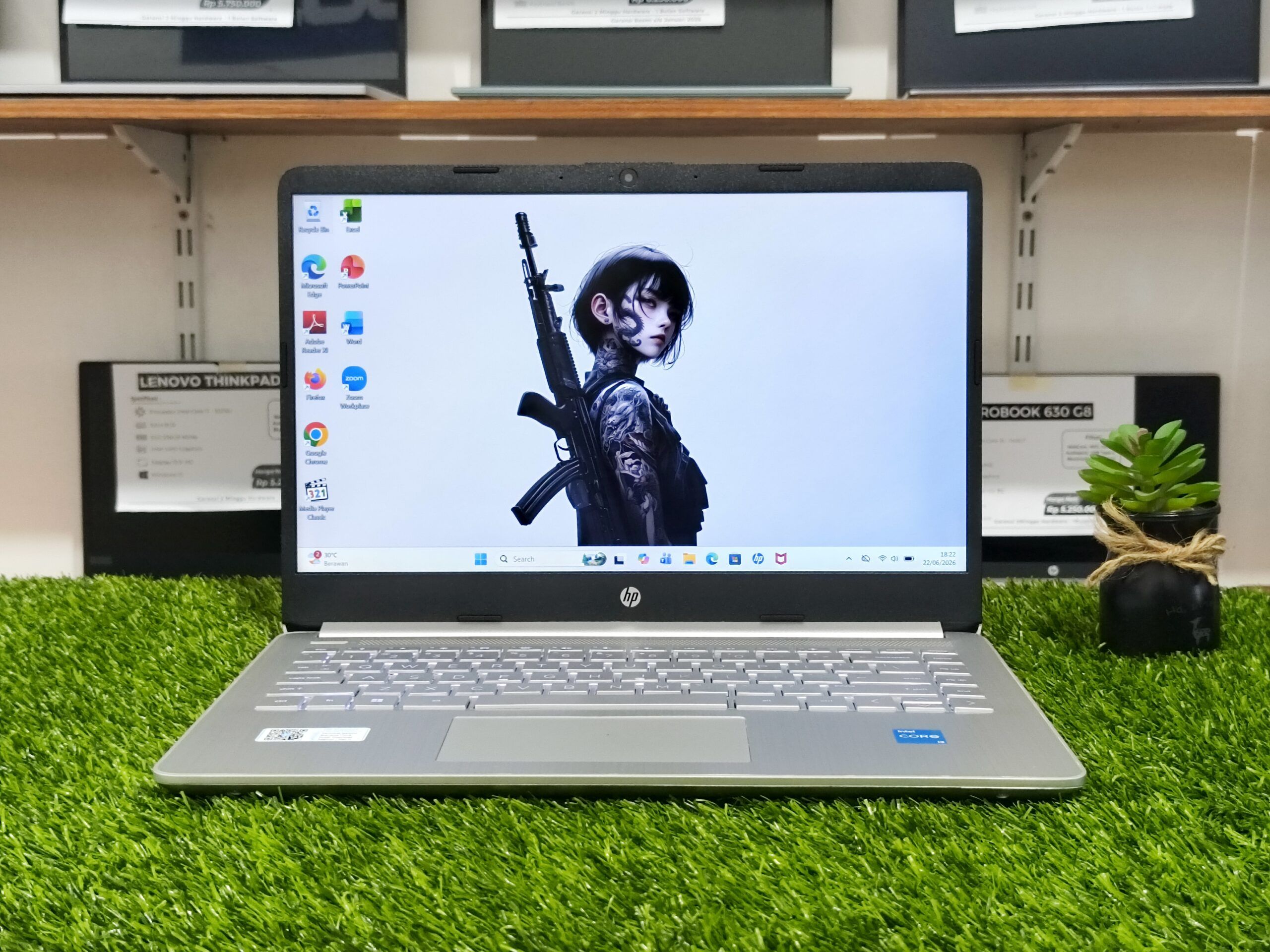 HP 14S-DQ511TU Intel Core i3-1215U (RAM 8GB/SSD 512GB NVMe) KEYBOARD BACKLIT / 14" FHD