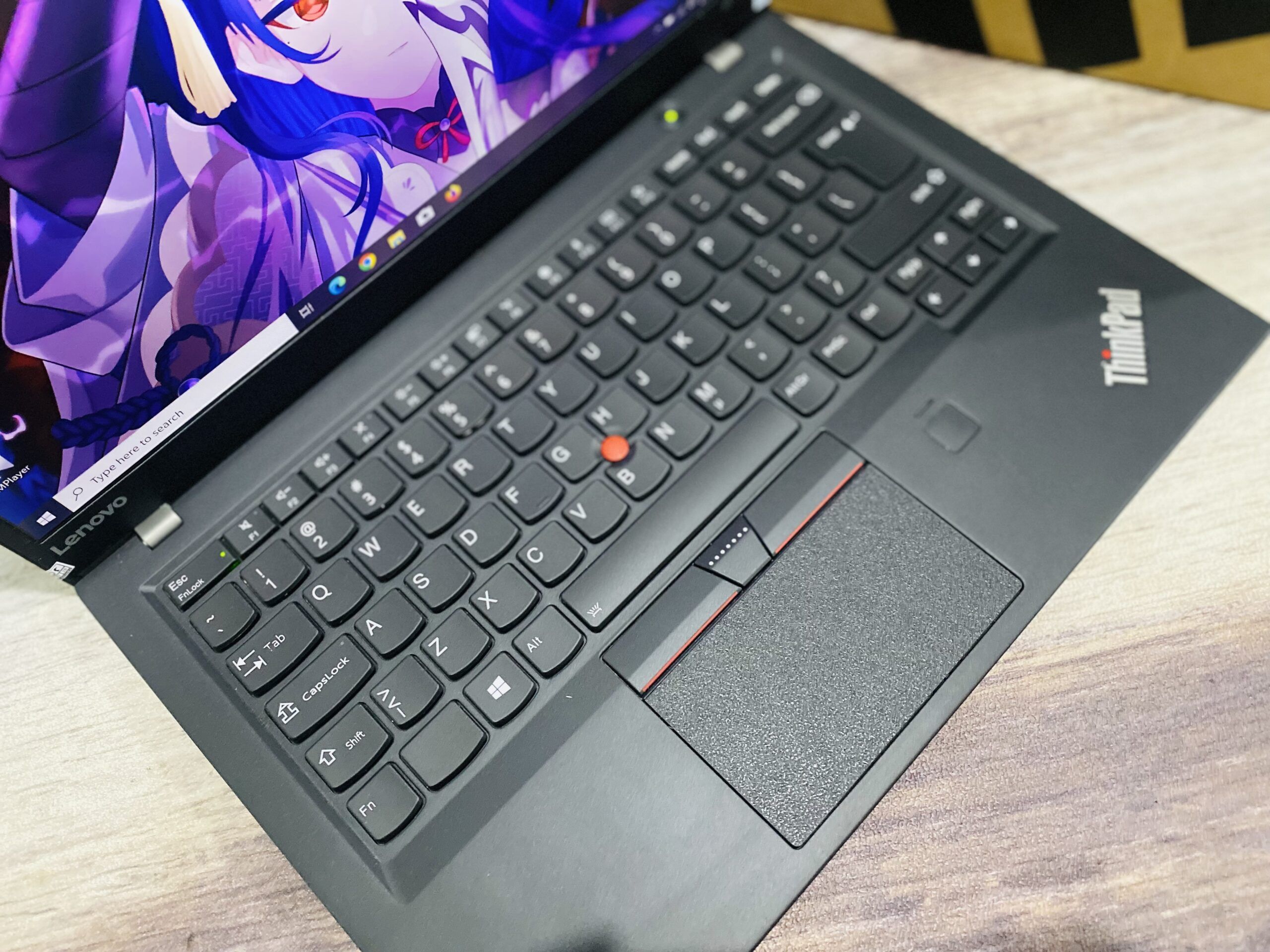 LAPTOP LENOVO THINKPAD X1 CARBON | INTEL CORE I5-7300U ( RAM 8GB / SSD 256GB ) - Gambar 3