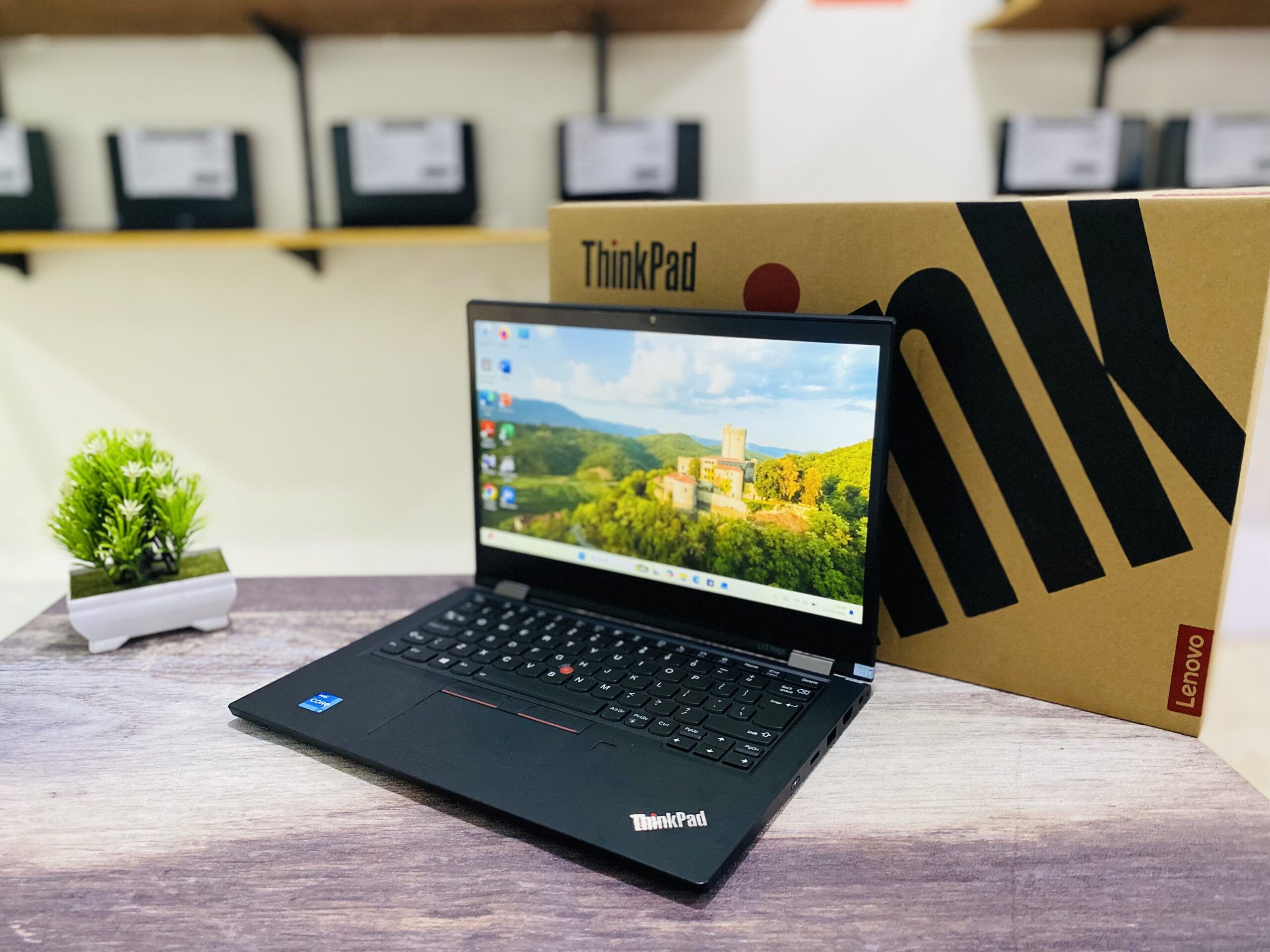 LAPTOP LENOVO THINKPAD L13 YOGA | INTEL CORE I5-1135G7 ( RAM 16GB / SSD 256GB NVME ) TOUCHSCREEN 360° - Gambar 7