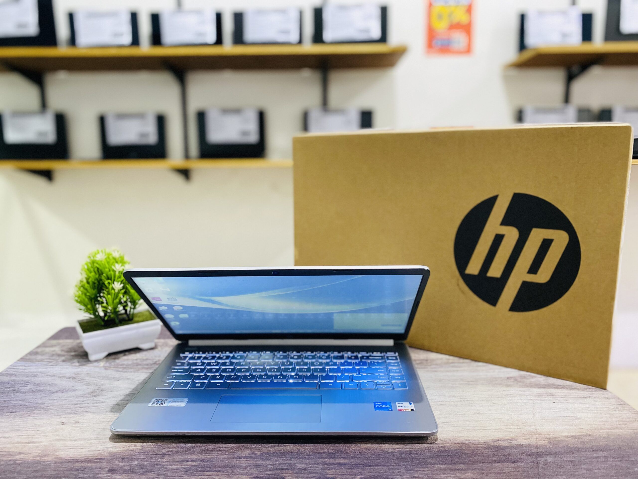 LAPTOP HP 14S-DQ5227TU | INTEL CORE I5-1235U ( RAM 8GB / SSD 512GB NVME ) GARANSI - Gambar 5