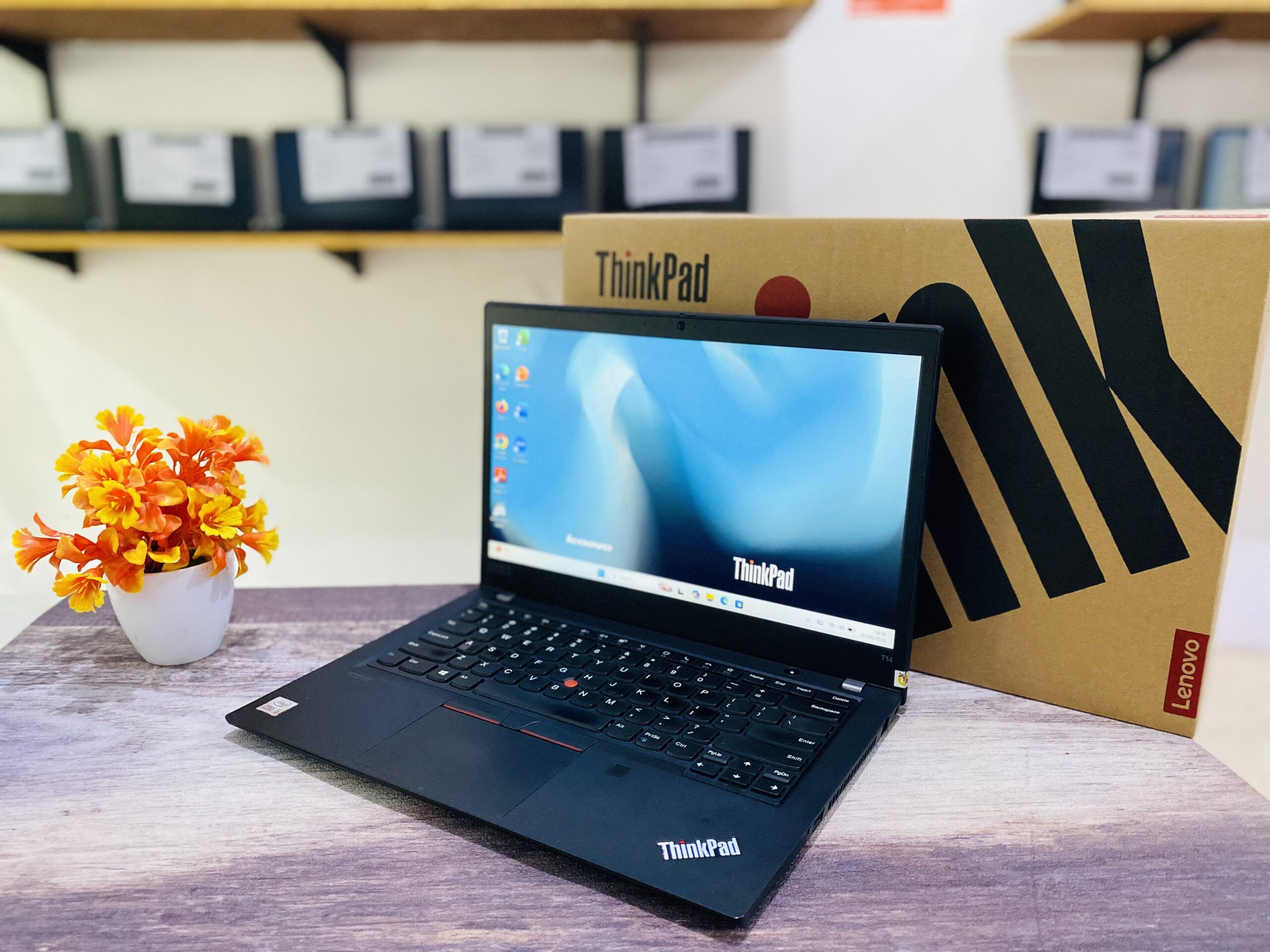 LAPTOP LENOVO THINKPAD T14 | INTEL CORE I5-10210U ( RAM 16GB / SSD 256GB NVME ) - Gambar 7