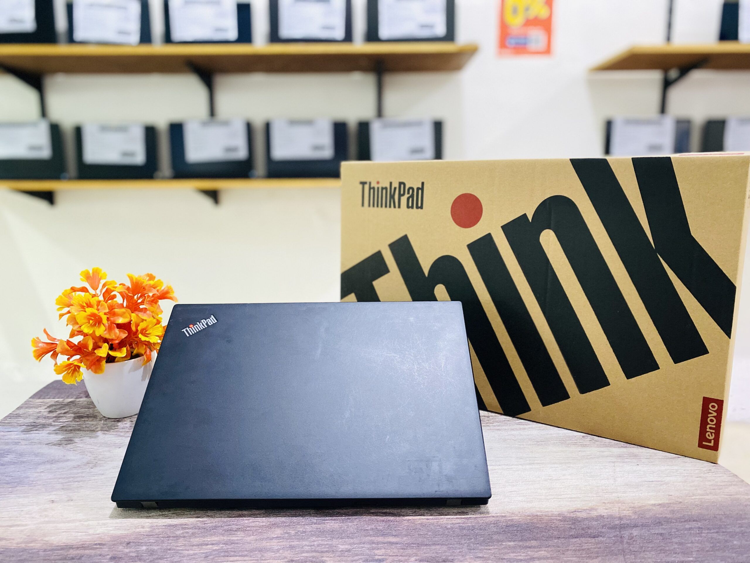 LAPTOP LENOVO THINKPAD X13 | INTEL CORE I5-10210U ( RAM 8GB / SSD 256GB NVME ) - Gambar 8