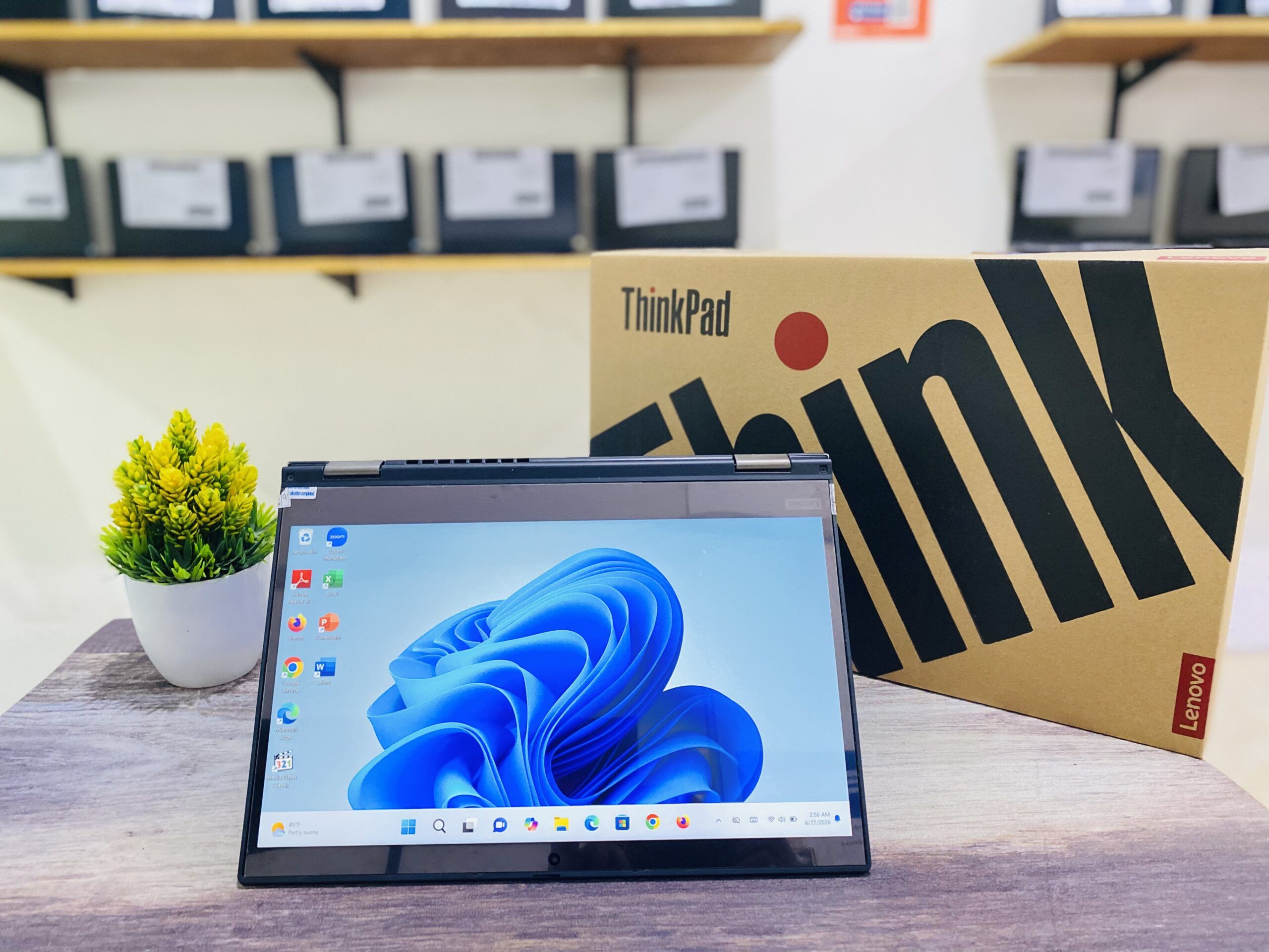 LAPTOP LENOVO THINKPAD X390 YOGA | INTEL CORE I5-8265U ( RAM 8GB / SSD 256GB NVME ) TOUCHSCREEN 360°
