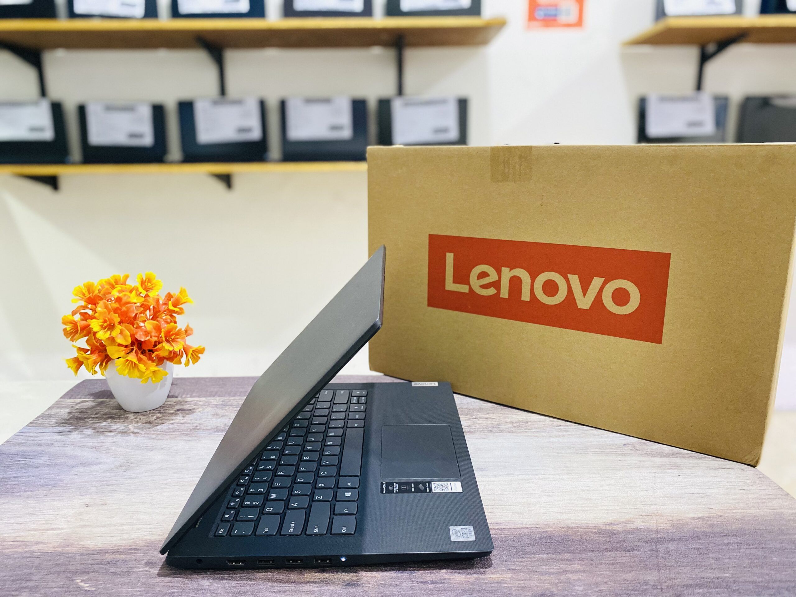 LAPTOP LENOVO IP 3-14IIL05 | INTEL CORE I3-1005G1 ( RAM 4GB / SSD 256GB NVME ) - Gambar 6