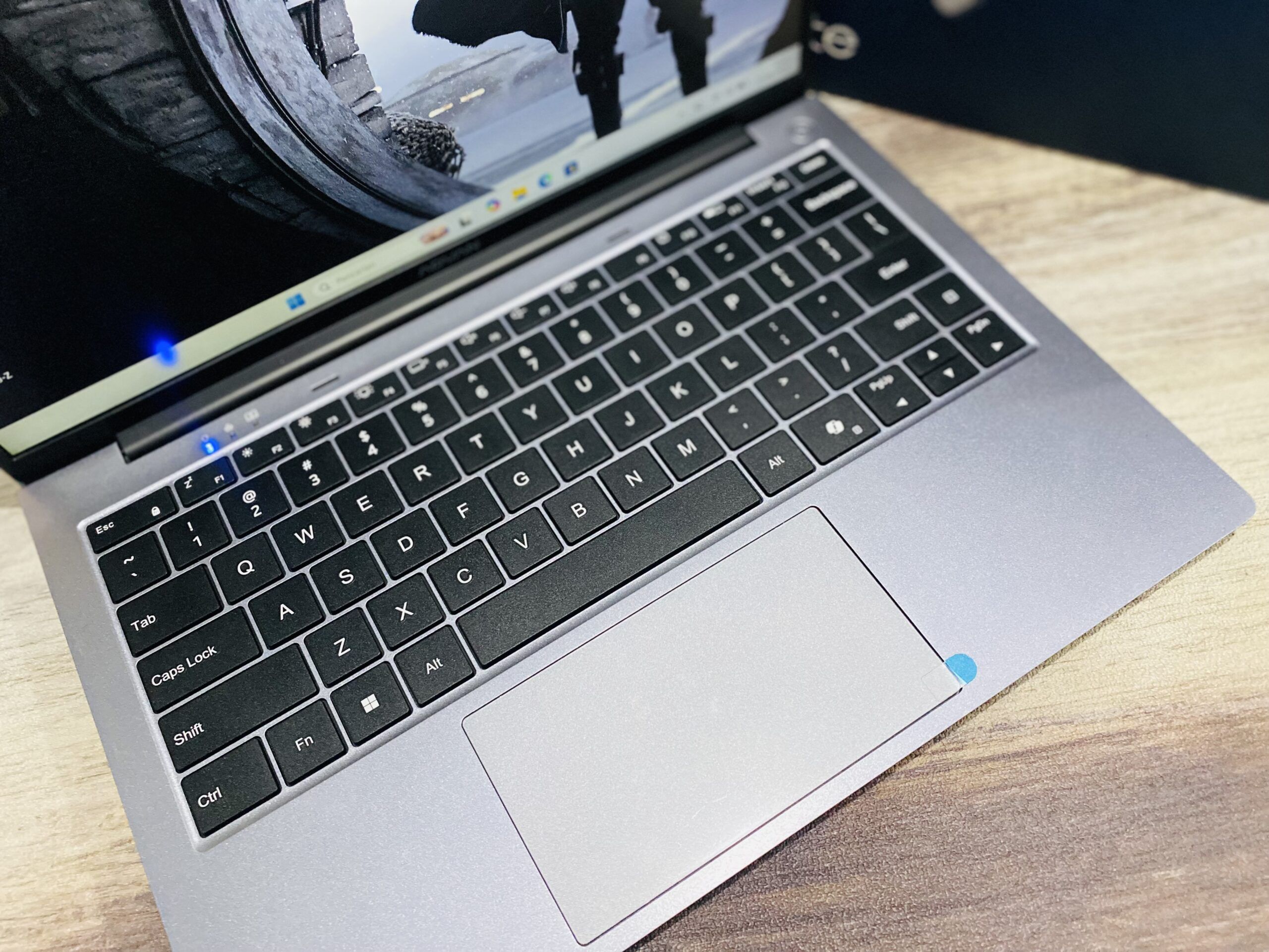 LAPTOP ADVAN WORKMATE 1601 | AMD RYZEN 5 3500U ( RAM 8GB / SSD 256GB NVME ) - Gambar 3