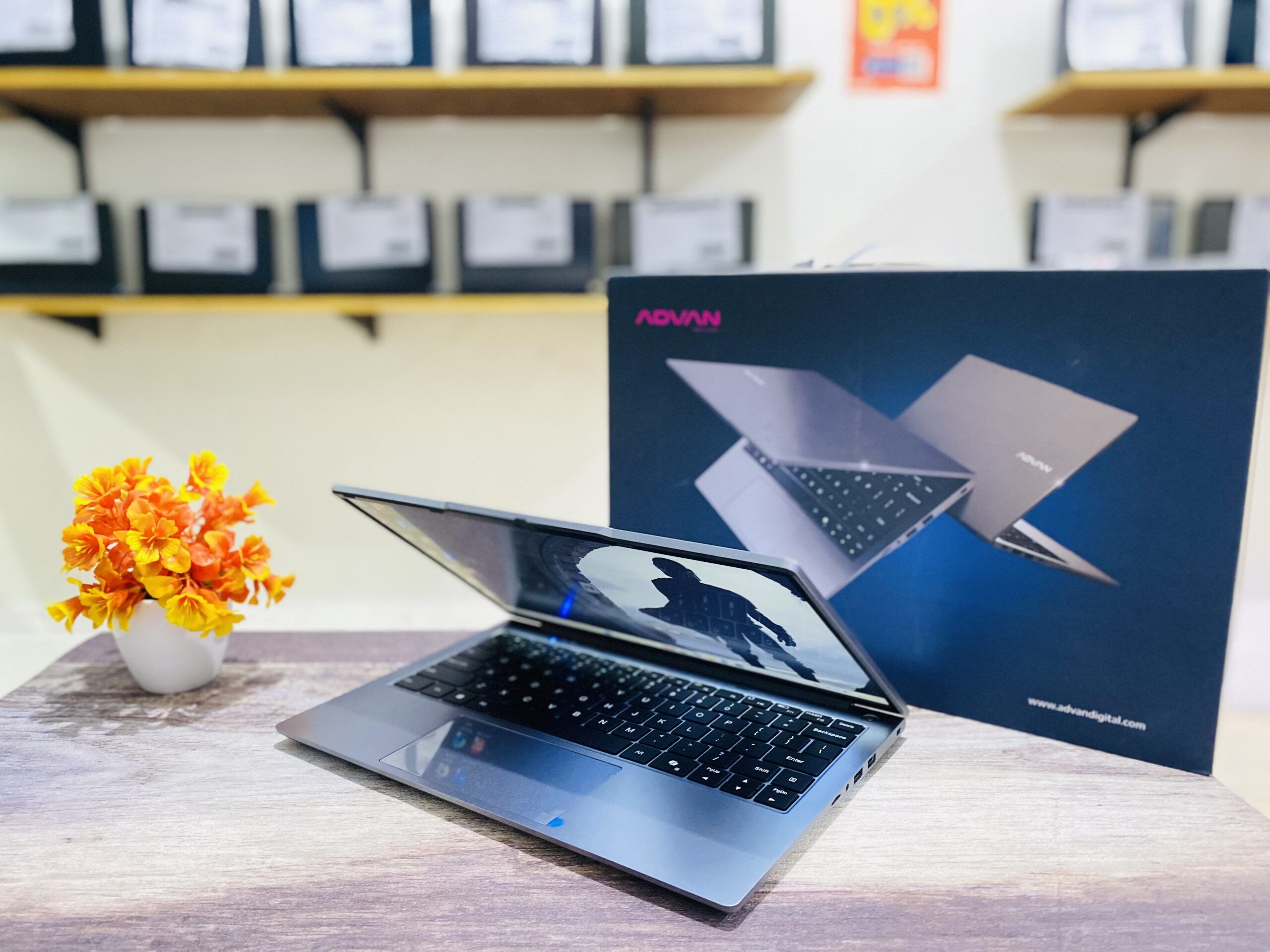 LAPTOP ADVAN WORKMATE 1601 | AMD RYZEN 5 3500U ( RAM 8GB / SSD 256GB NVME ) - Gambar 4