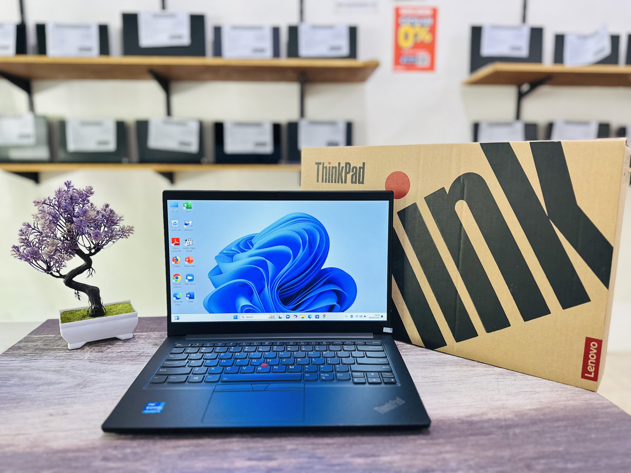 LAPTOP LENOVO THINKPAD E14 | INTEL CORE I5-1135G7 ( RAM 8GB / SSD 256GB NVME )