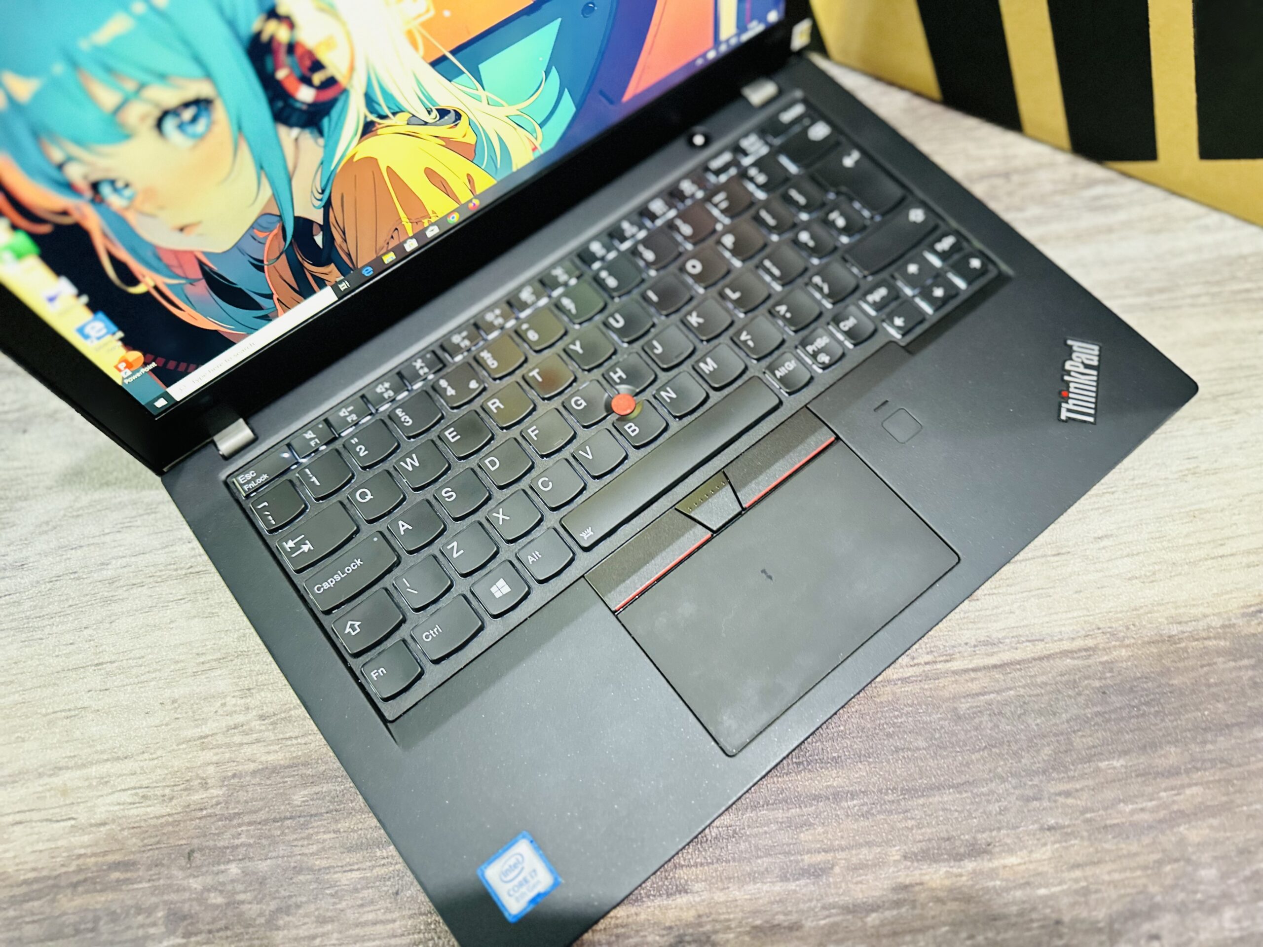 LAPTOP LENOVO THINKPAD X280 | INTEL CORE I7-8550U ( RAM 16GB / SSD 256GB NVME ) TOUCHSCREEN - Gambar 3