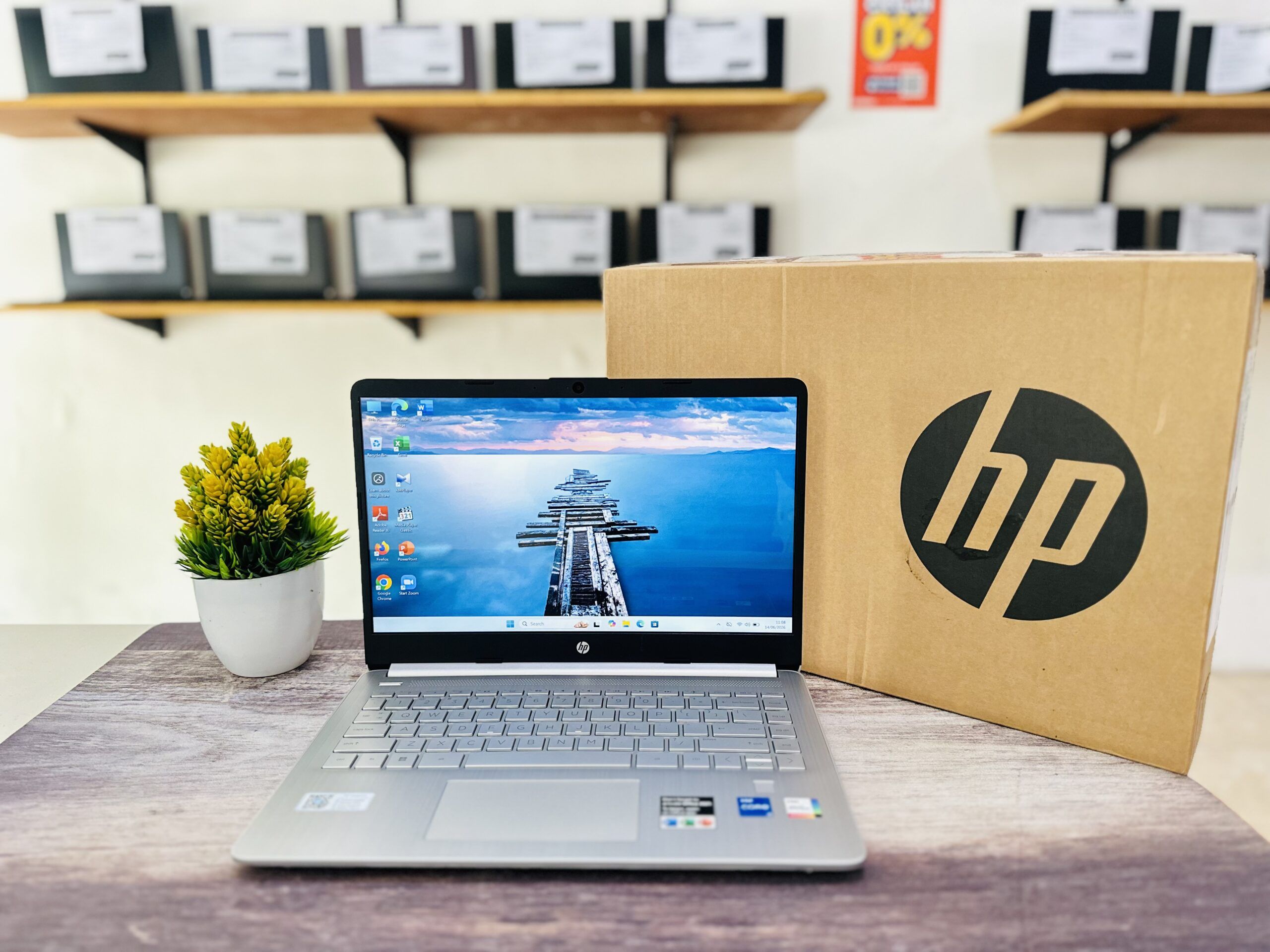 LAPTOP HP 14S-DQ5000TU | INTEL CORE I5-1240P ( RAM 8GB / SSD 512GB )