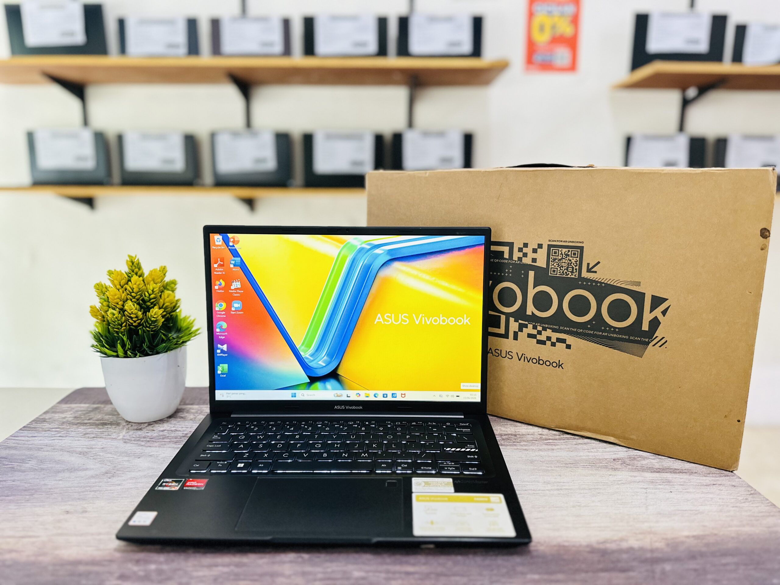 LAPTOP ASUS VIVOBOOK M1405YA | AMD RYZEN 7 7730U ( RAM 16GB / SSD 512GB NVME ) GARANSI