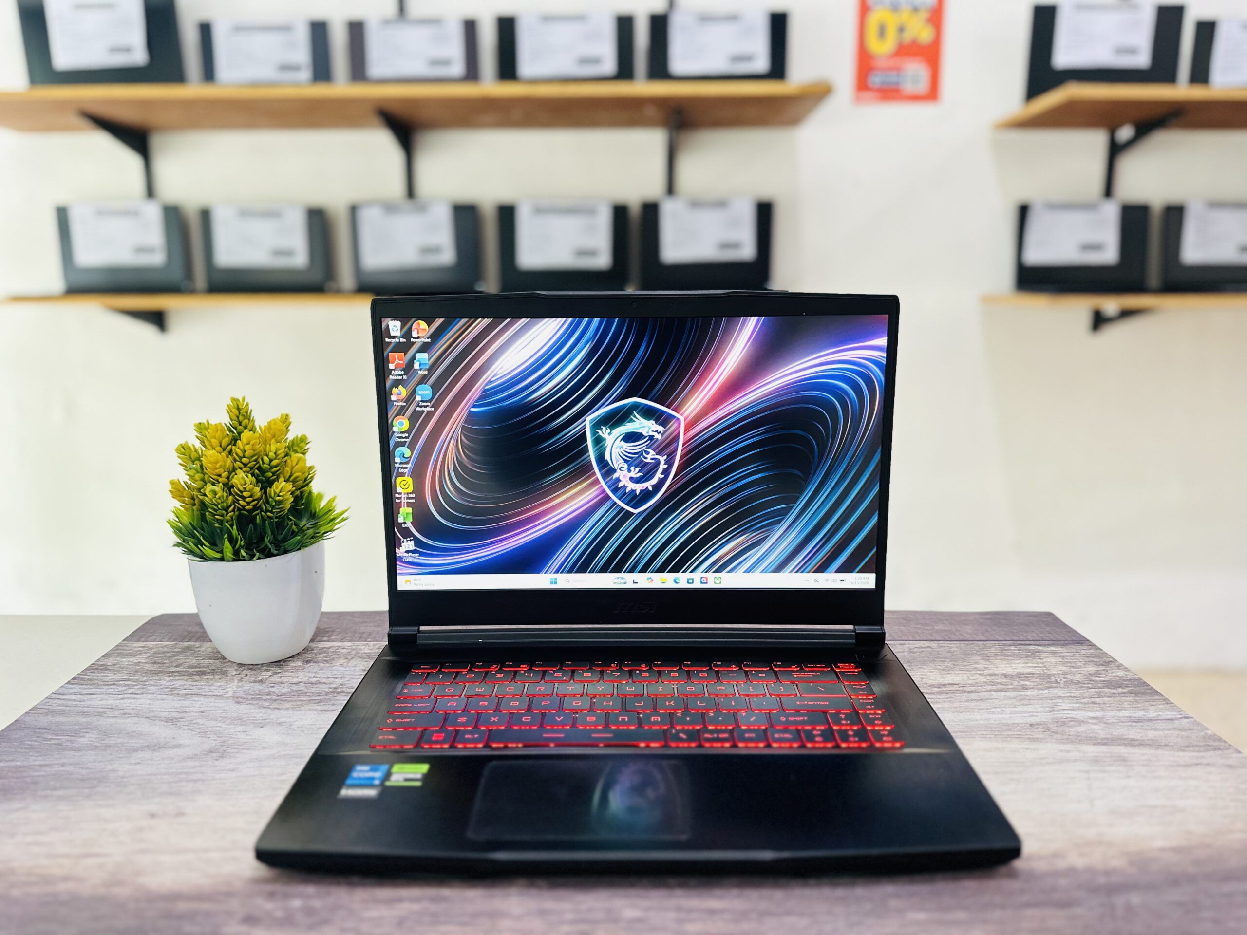 LAPTOP MSI GF63 THIN 11UC | INTEL CORE I5-11400H ( RAM 8GB / SSD 512GB NVME )