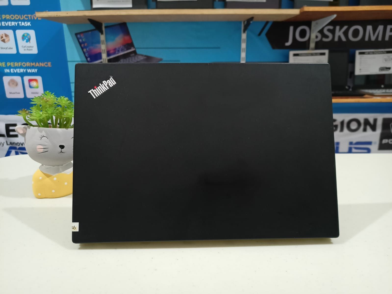 THINKPAD X280 Core i5-8350U/ 16GB/ Ssd 256GB/ Touchscreen/ Backlit - Gambar 6
