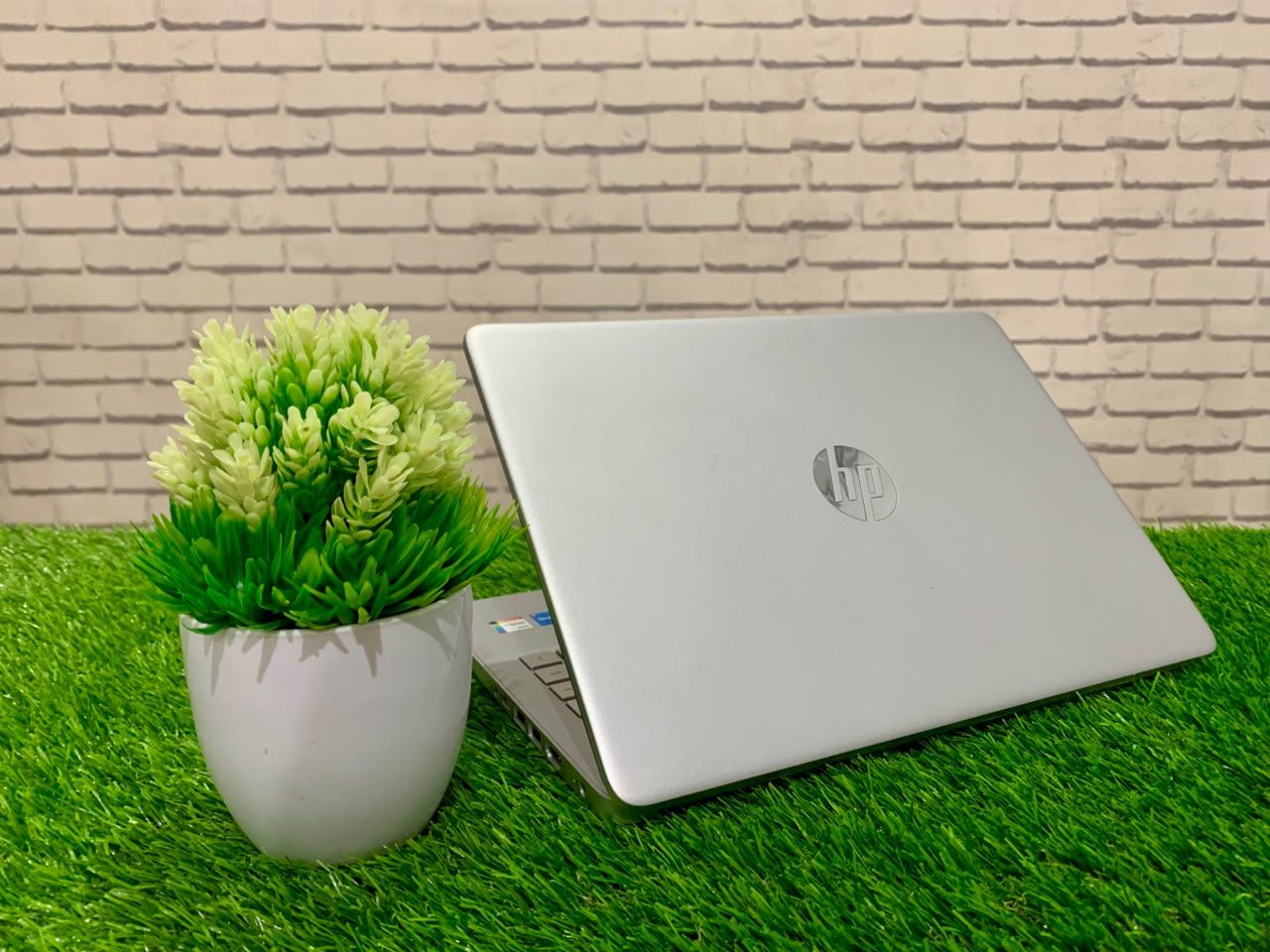 HP 14S - DQ5125TU Intel Core i5-1235U/ RAM 8GB/ SSD 512GB/ 14" FHD/ Intel Iris Xe/ Key Backlite/ Garansi - Gambar 5