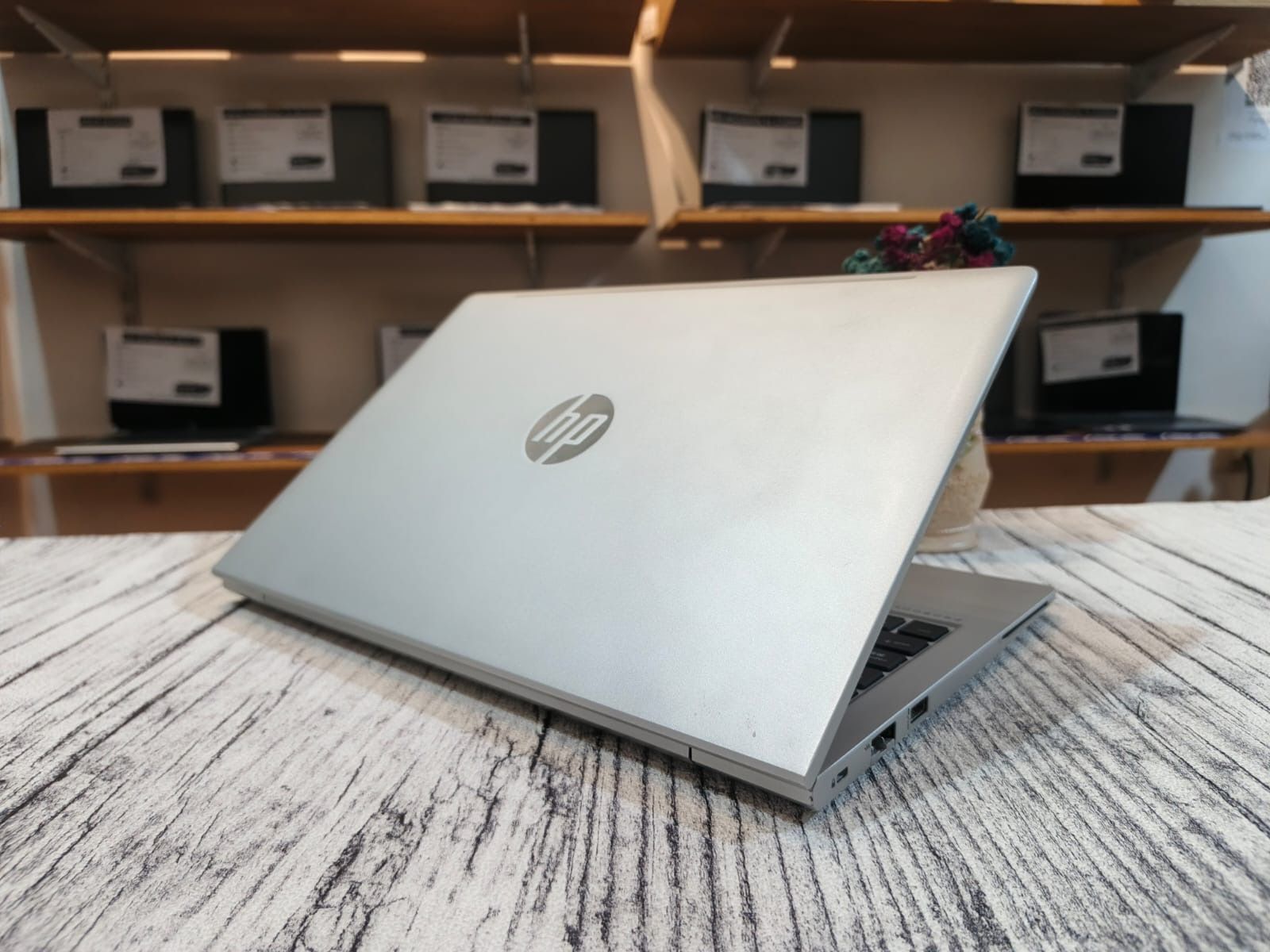 HP PROBOOK 640 G8 Intel Core i5-1145G7 (Ram 16GB / SSD 256GB) Intel Iris Xe Graphics/ KeyBacklit - Gambar 5