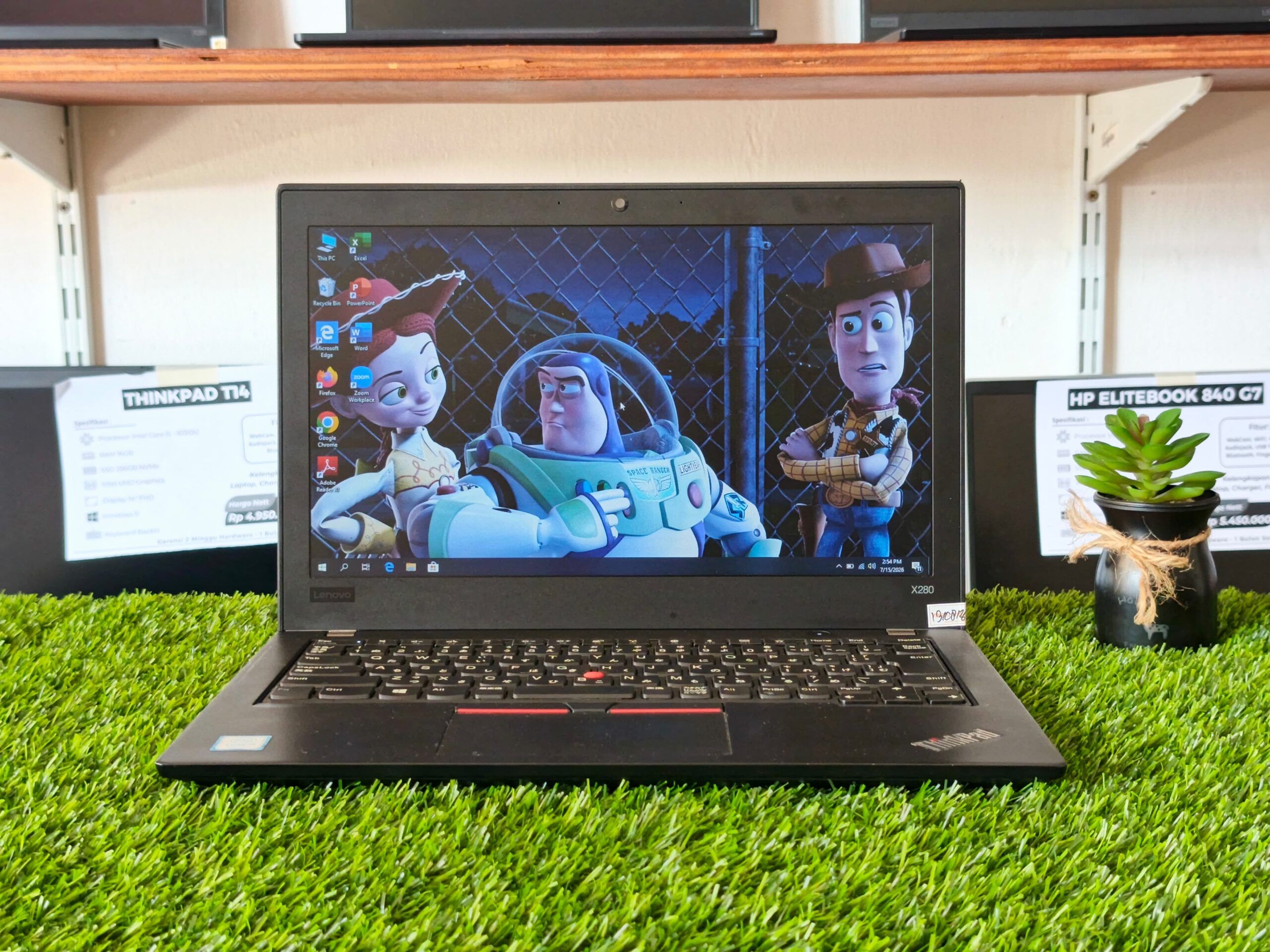 LENOVO THINKPAD X280 Intel Core i5-8250U (RAM 16GB/SSD 256GB NVMe) 12,5" HD