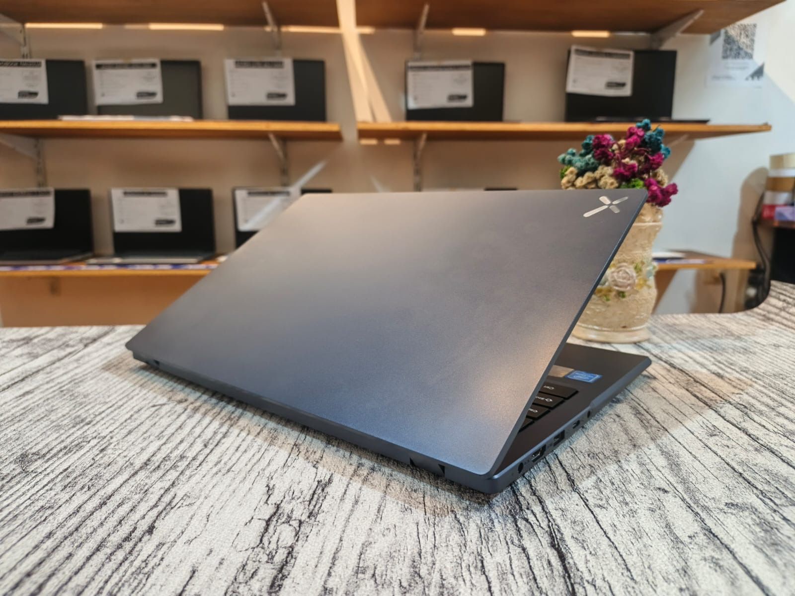 AXIOO HYPE 1 Intel Celeron N4020 (Ram 4GB / SSD 128GB) Intel UHD Graphics - Gambar 4