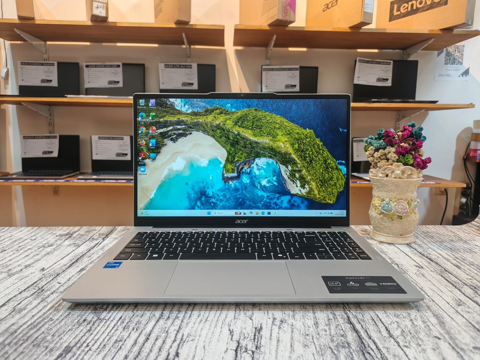 ACER ASPIRE LITE 15 AL15-71P Intel Core i5-12450H (Ram 8GB / SSD 512GB NVMe) Intel UHD Graphics