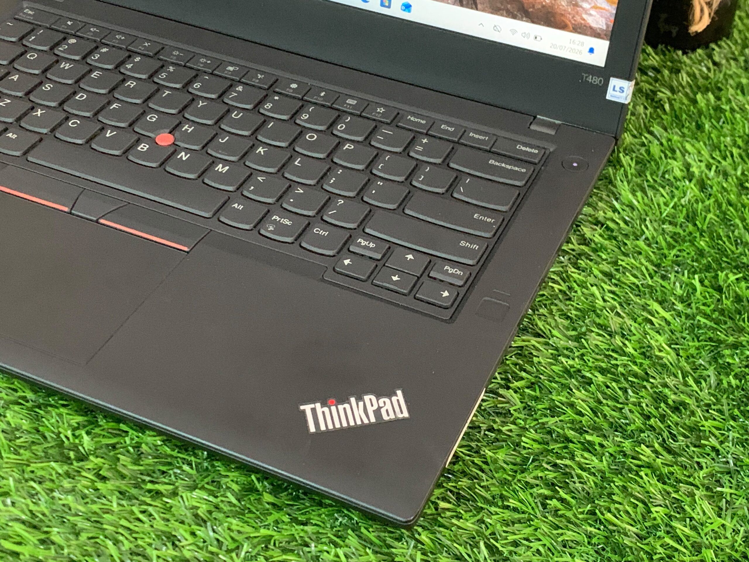 LENOVO THINKPAD T480 Intel Core i5-8350U (RAM 8GB/SSD 256GB NVMe) 14" FHD - Gambar 3