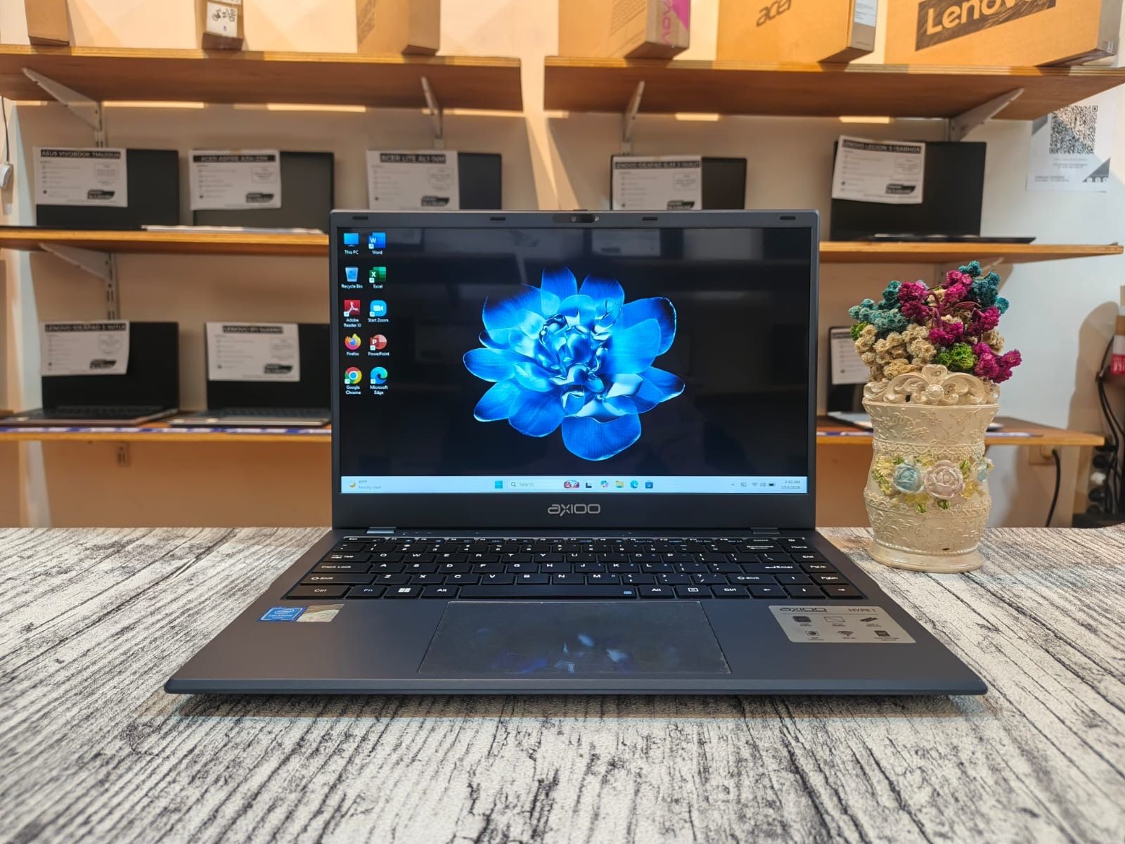 AXIOO HYPE 1 Intel Celeron N4020 (Ram 4GB / SSD 128GB) Intel UHD Graphics