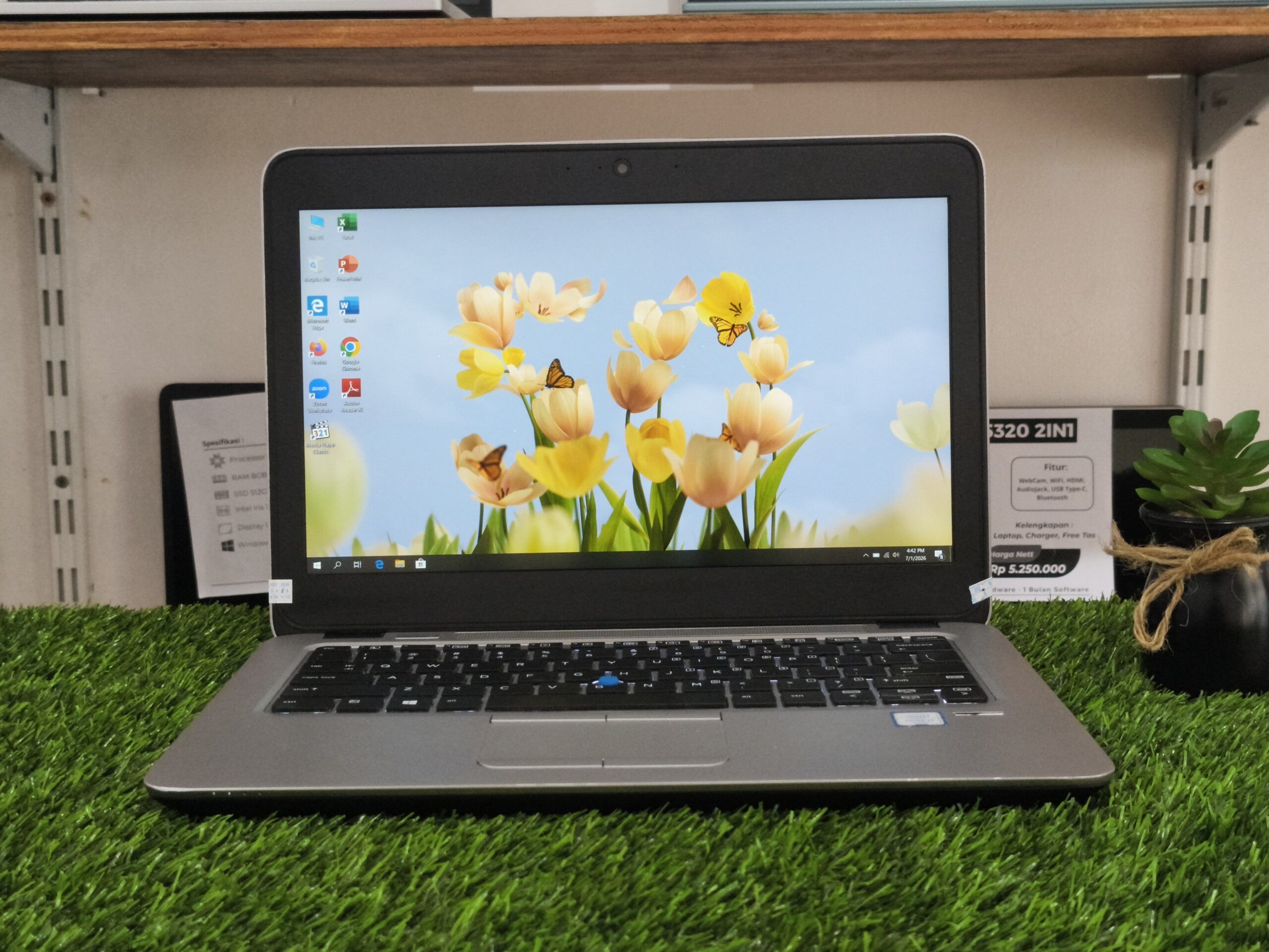 HP ELITBOOK 820 G3 Intel Core i7-6600U (RAM 8GB/SSD 256GB NVMe) Keyboard Backlit / 12,5" FHD