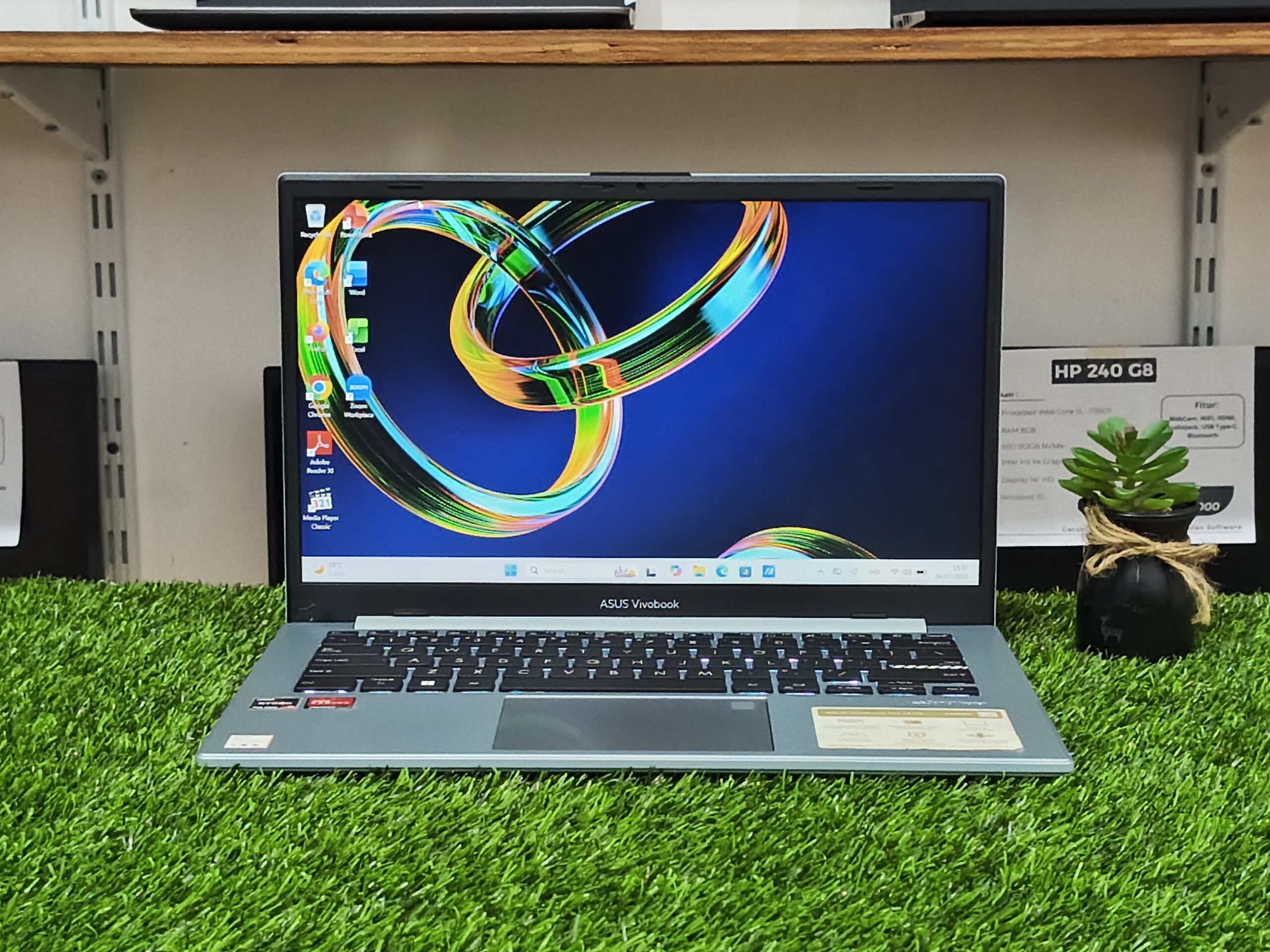 ASUS VIVOBOOK GO 14 E1404FA AMD Ryzen 5 7520U (RAM 16GB/SSD 512GB NVMe) KEYBOARD BACKLIT 14" FHD
