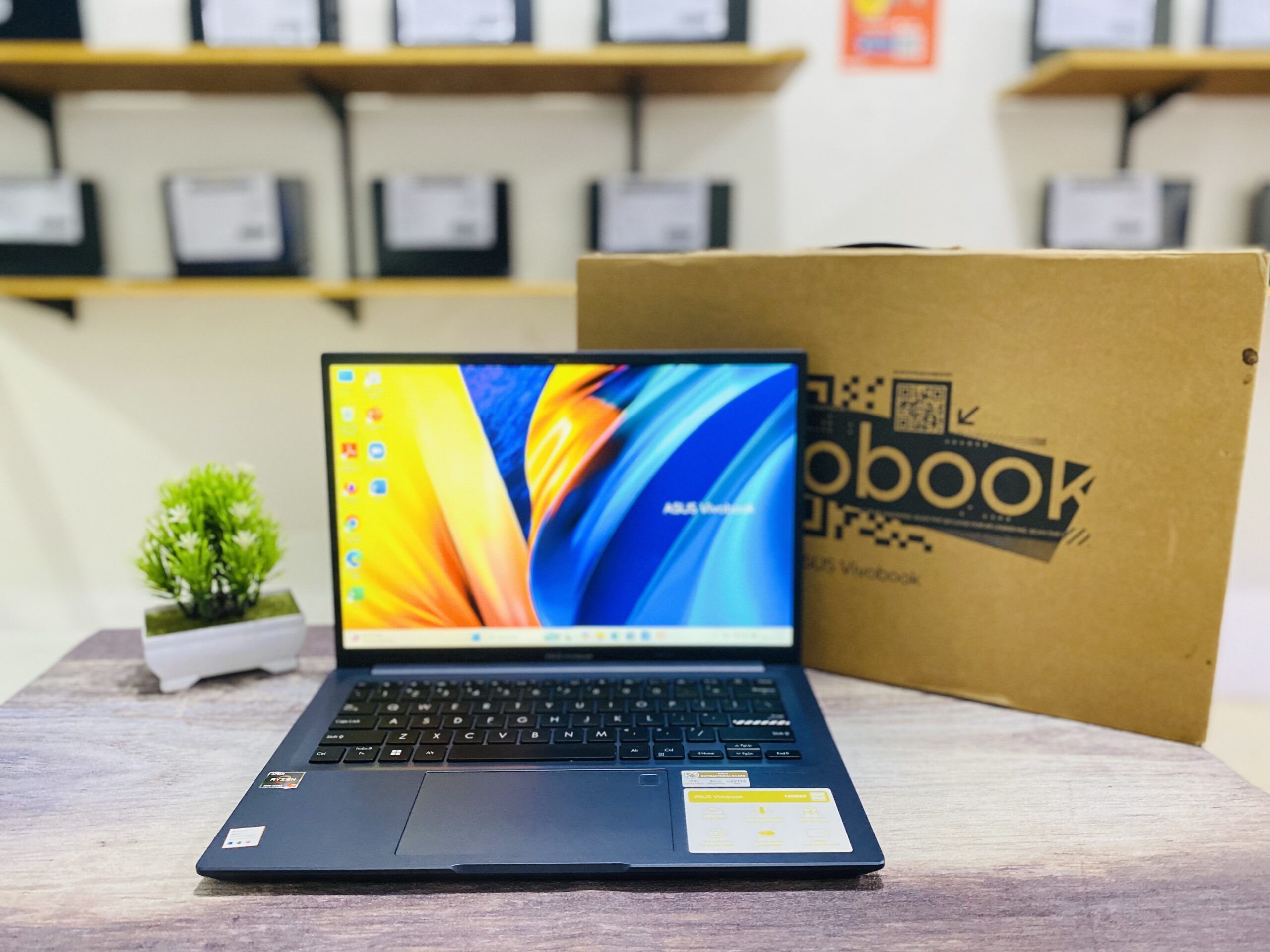 LAPTOP ASUS VIVOBOOK M1403QA | AMD RYZEN 7 5800HS ( RAM 16GB / SSD 512GB NVME )