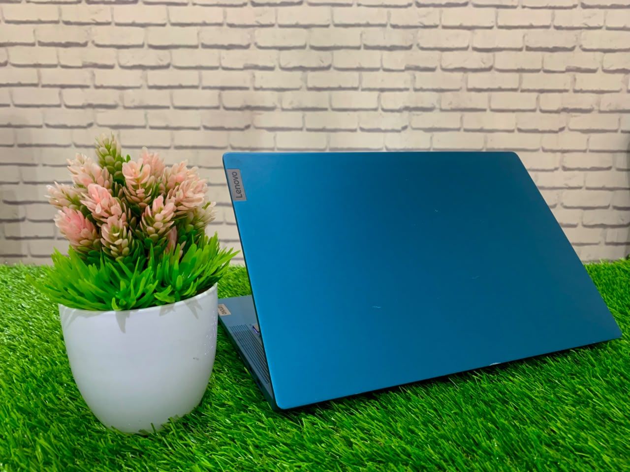Lenovo IP 5 14IIL05 Intel Core i7-1055G7/ Ram 16GB / SSD 512GB / Intel Iris Plus + Nvidia MX 350/ 14" FHD/ Key Backlite - Gambar 6