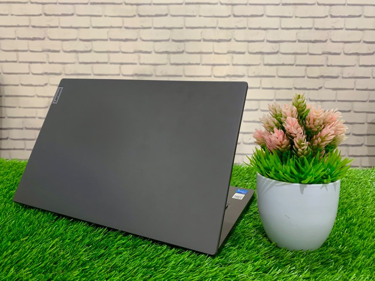 LENOVO V14 G3 IAP Intel Core i5-1235U/ Ram 8GB / SSD 512GB / Intel UHD Graphics/ 14" FHD/ Murah/ Garansi - Gambar 4