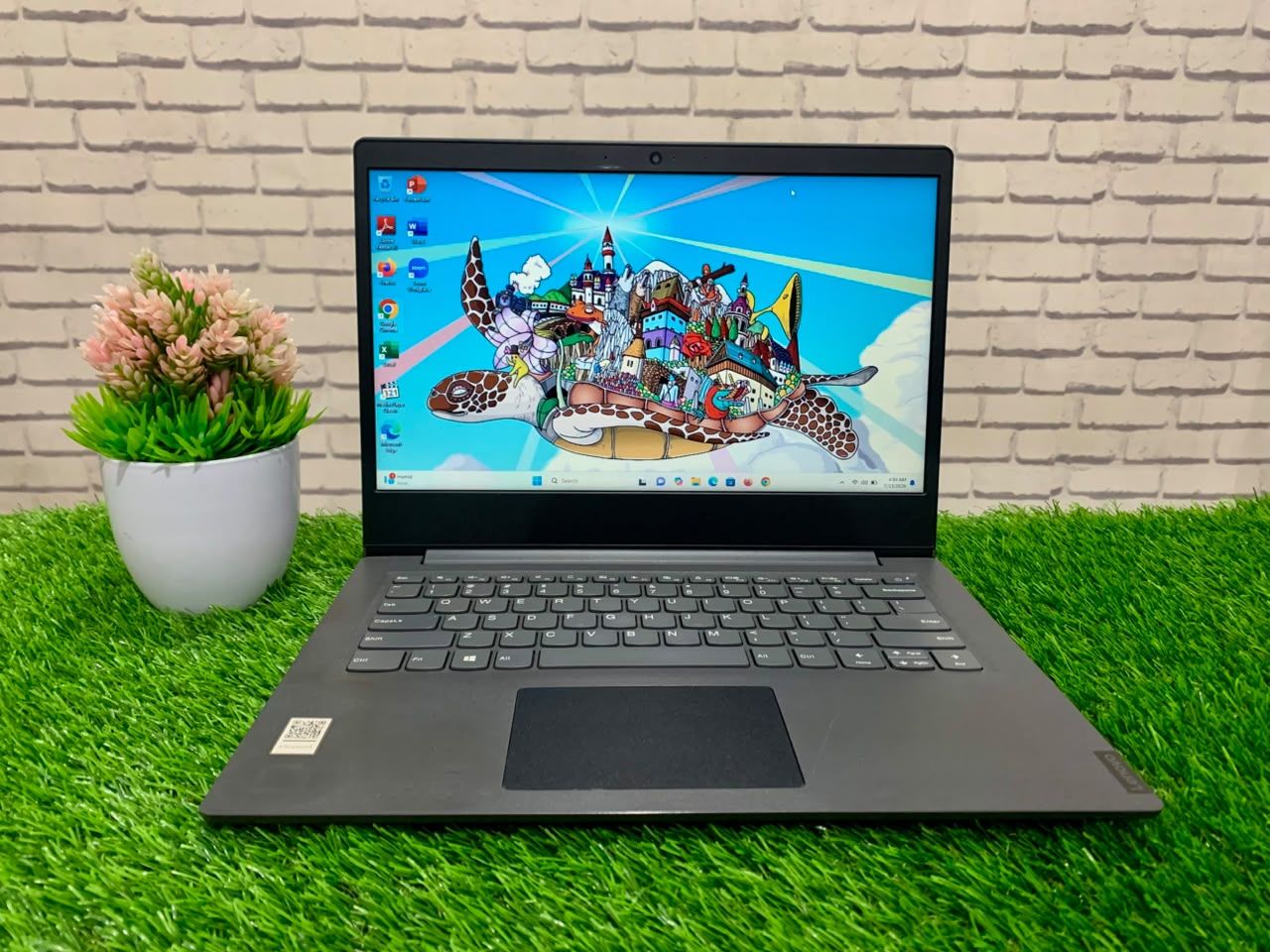 LENOVO V14-ADA AMD Athlon Gold 3150U/ RAM 8GB/ SSD 256GB/ Radeon Graphics/ 14" HD/ Murah