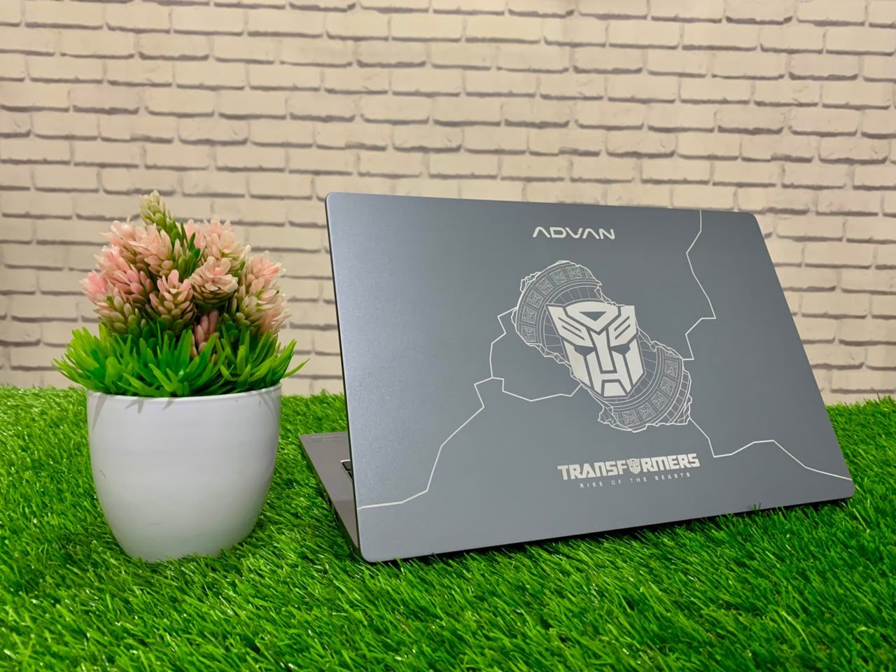 ADVAN T-BOOK Intel N100/ RAM 4GB/ EMMC 128GB/ 14" HD/ Intel UHD Graphics/ Murah - Gambar 5