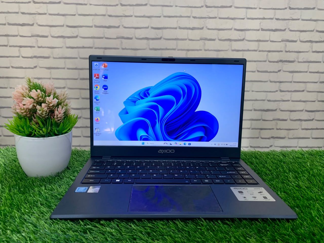 AXIOO HYPE 1 Intel Celeron N4020 / Ram 8GB / SSD 128GB / Intel UHD Graphics 600/ 14" HD/ Murah